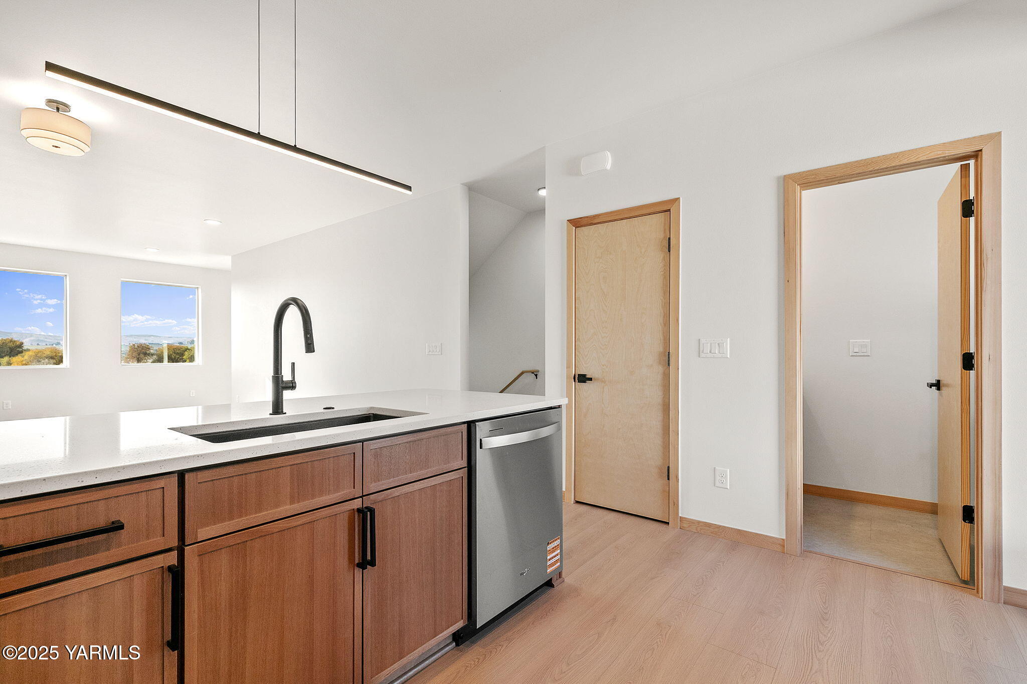 9306 Teiton Dr Unit: 1&2