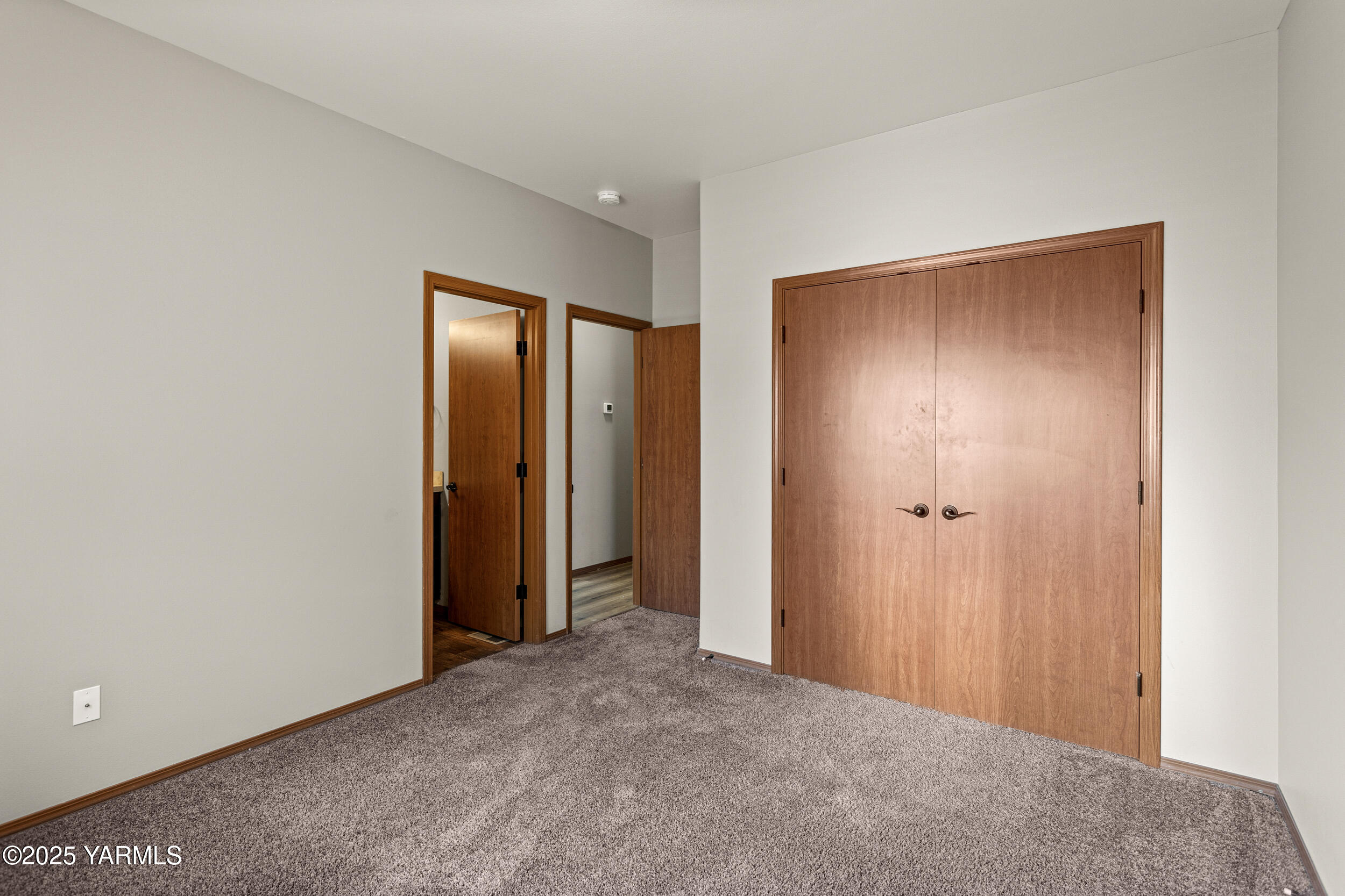 3101 Swan Ave