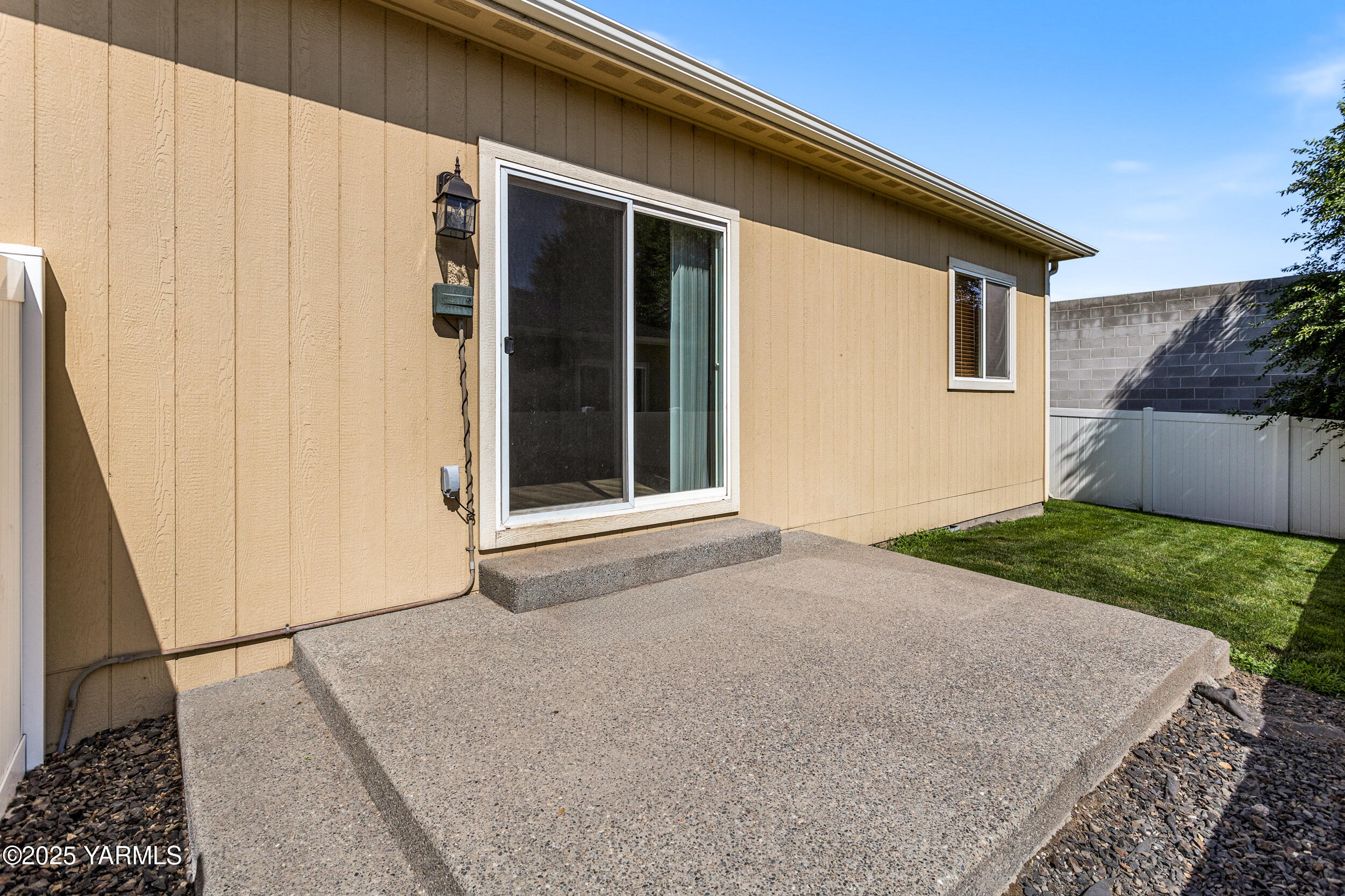 3101 Swan Ave
