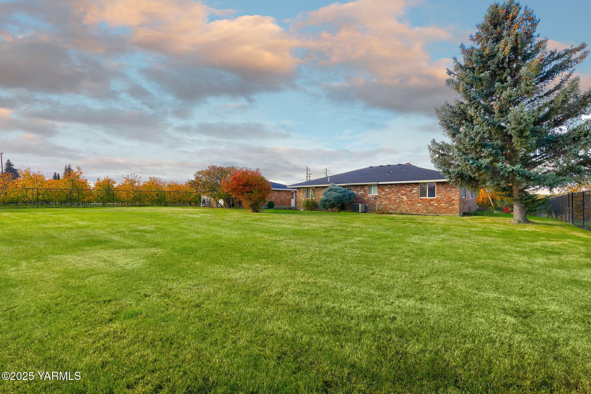 7507 Scenic Dr