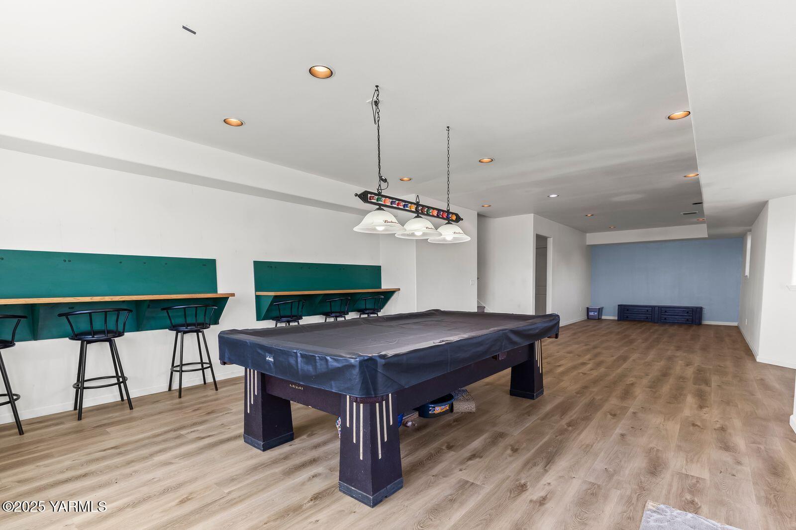 190 Shadbolt Rd