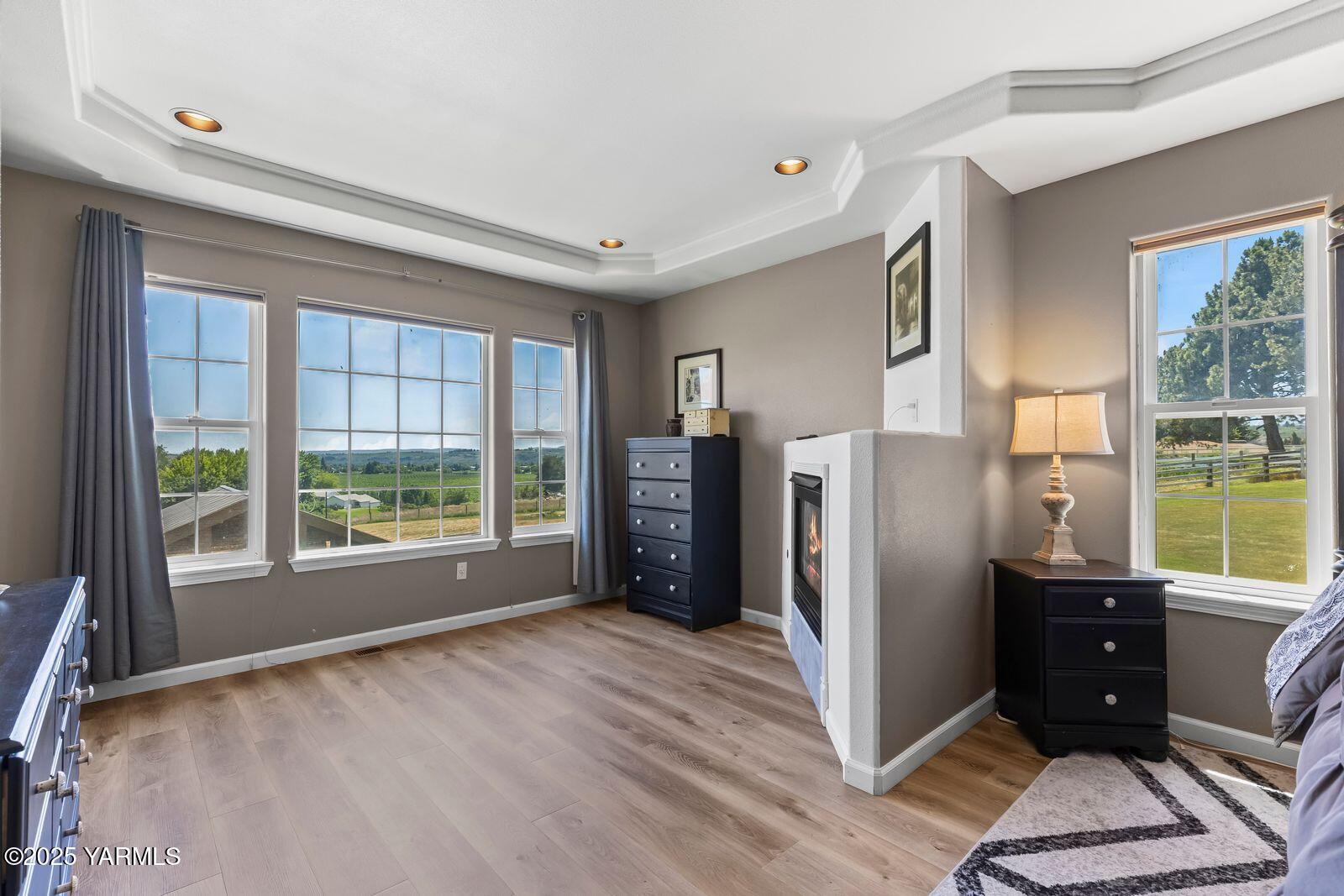 190 Shadbolt Rd