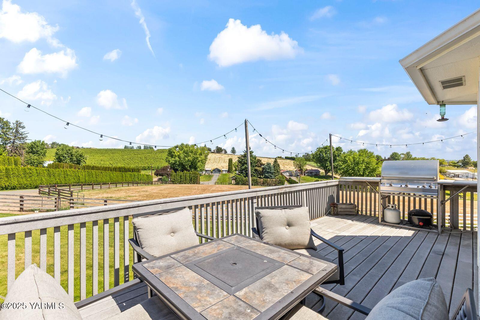 190 Shadbolt Rd