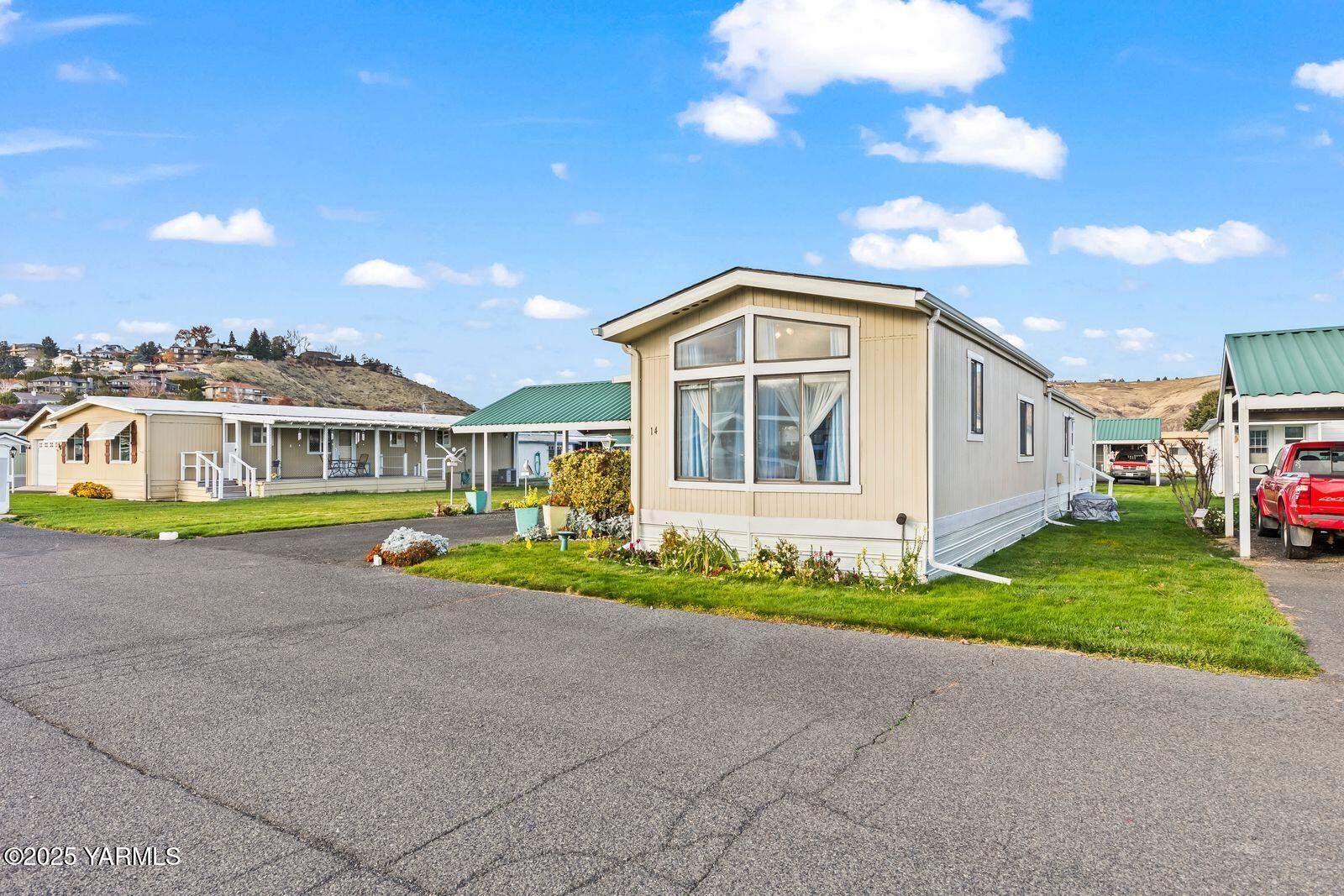 3601 Castlevale Rd