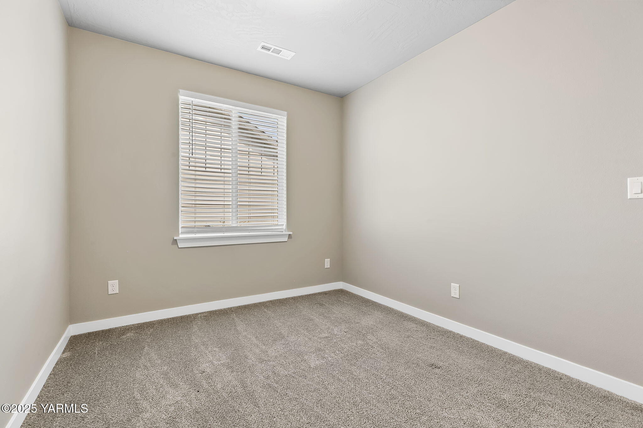 6109 Cottonwood Lp