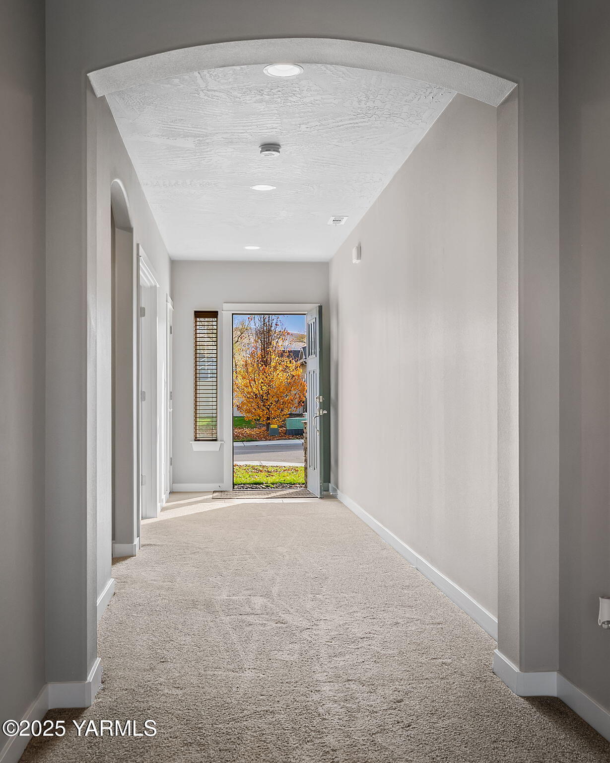 6109 Cottonwood Lp