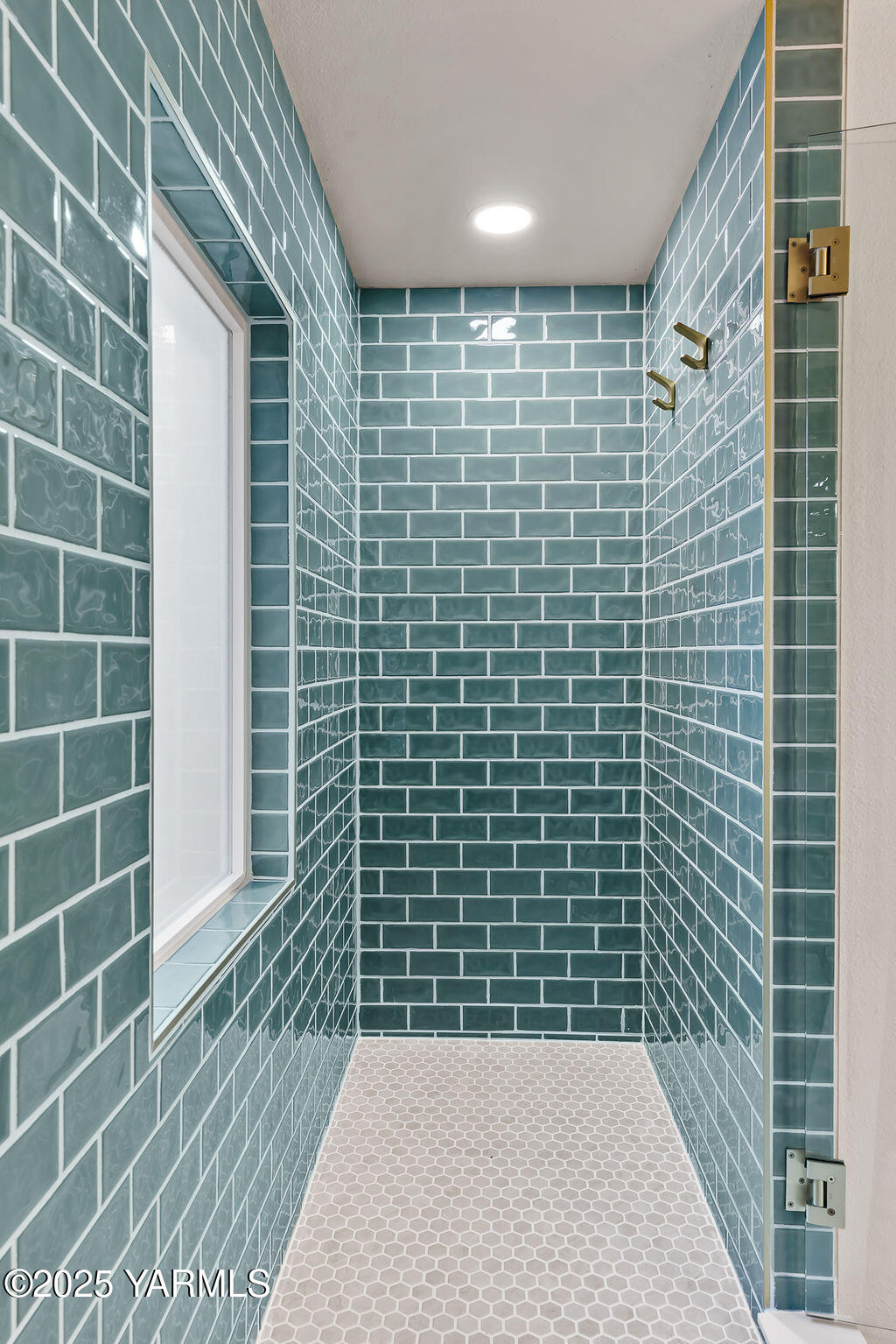 121 N 52nd Ave