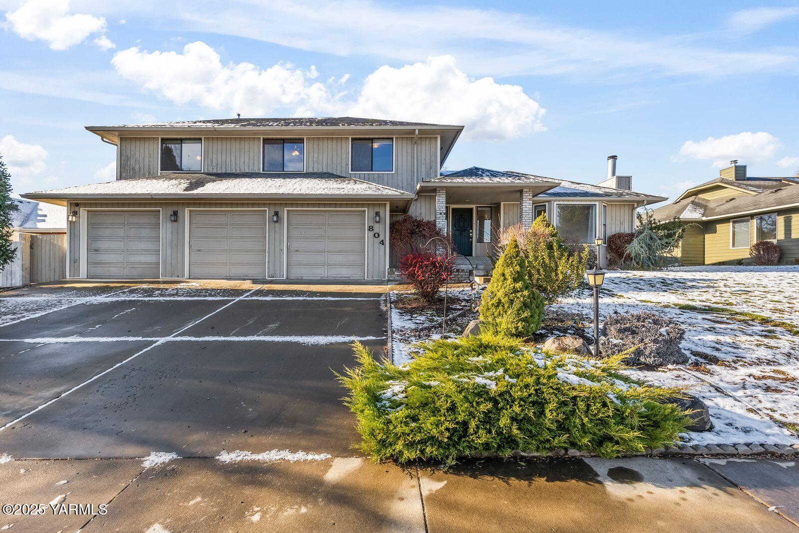 804 S 56th Ave