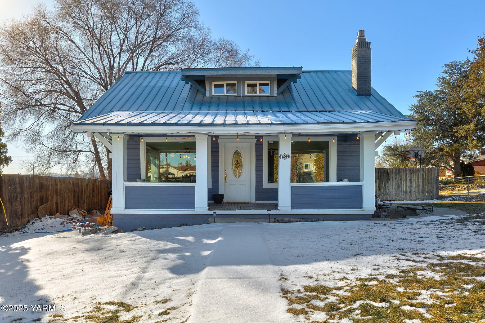 1706 Bonnie Doon Ave