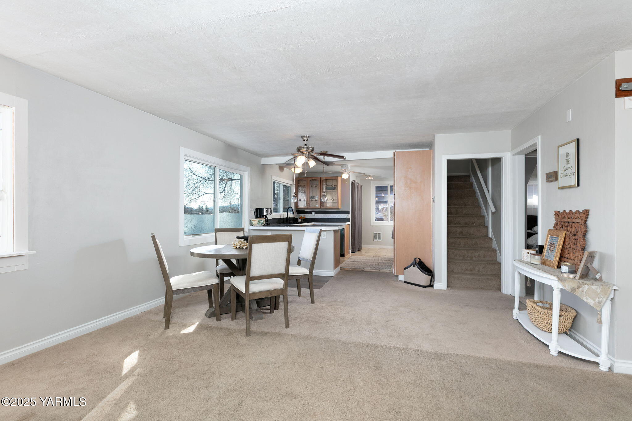 1706 Bonnie Doon Ave