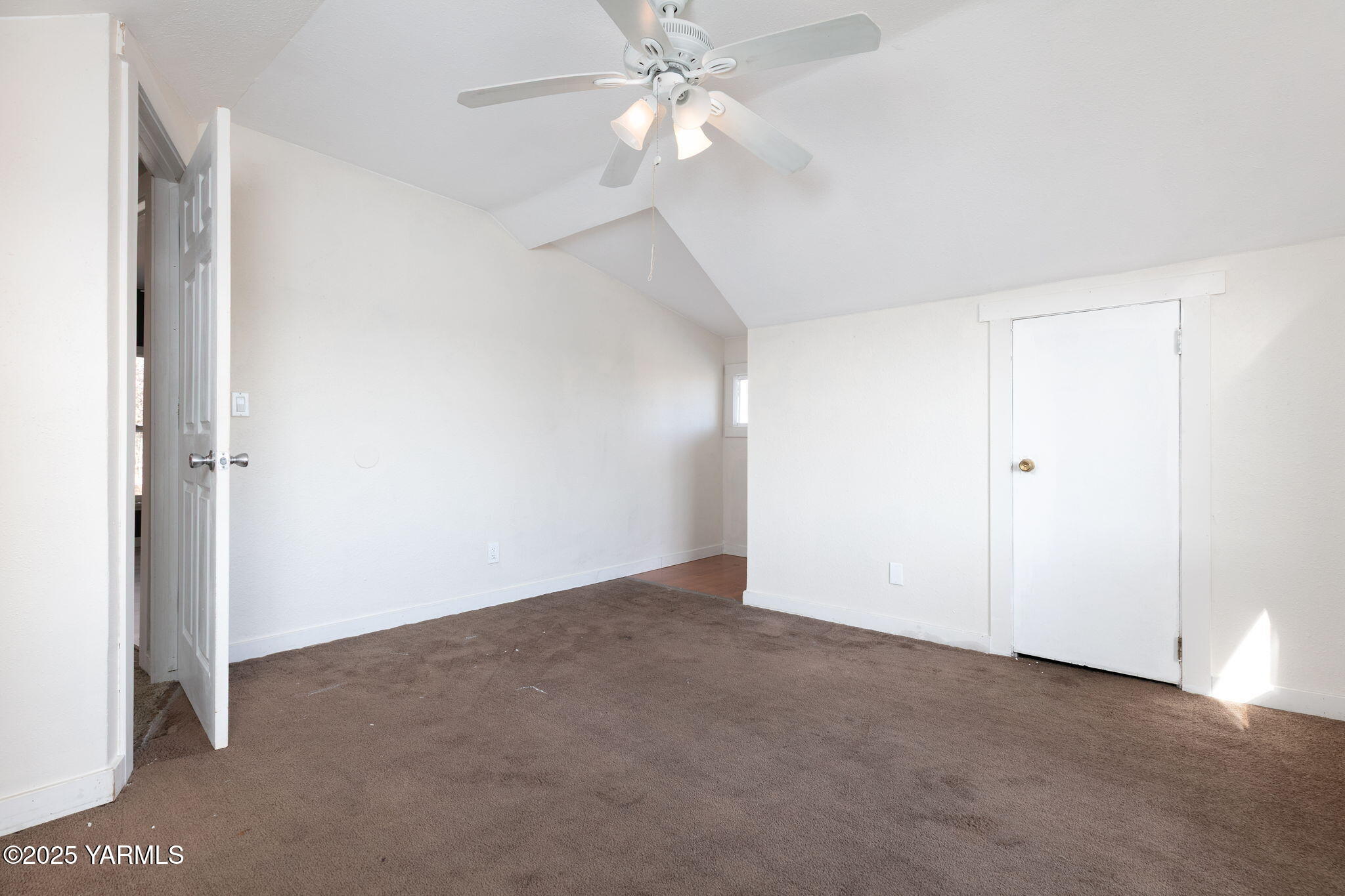 1706 Bonnie Doon Ave