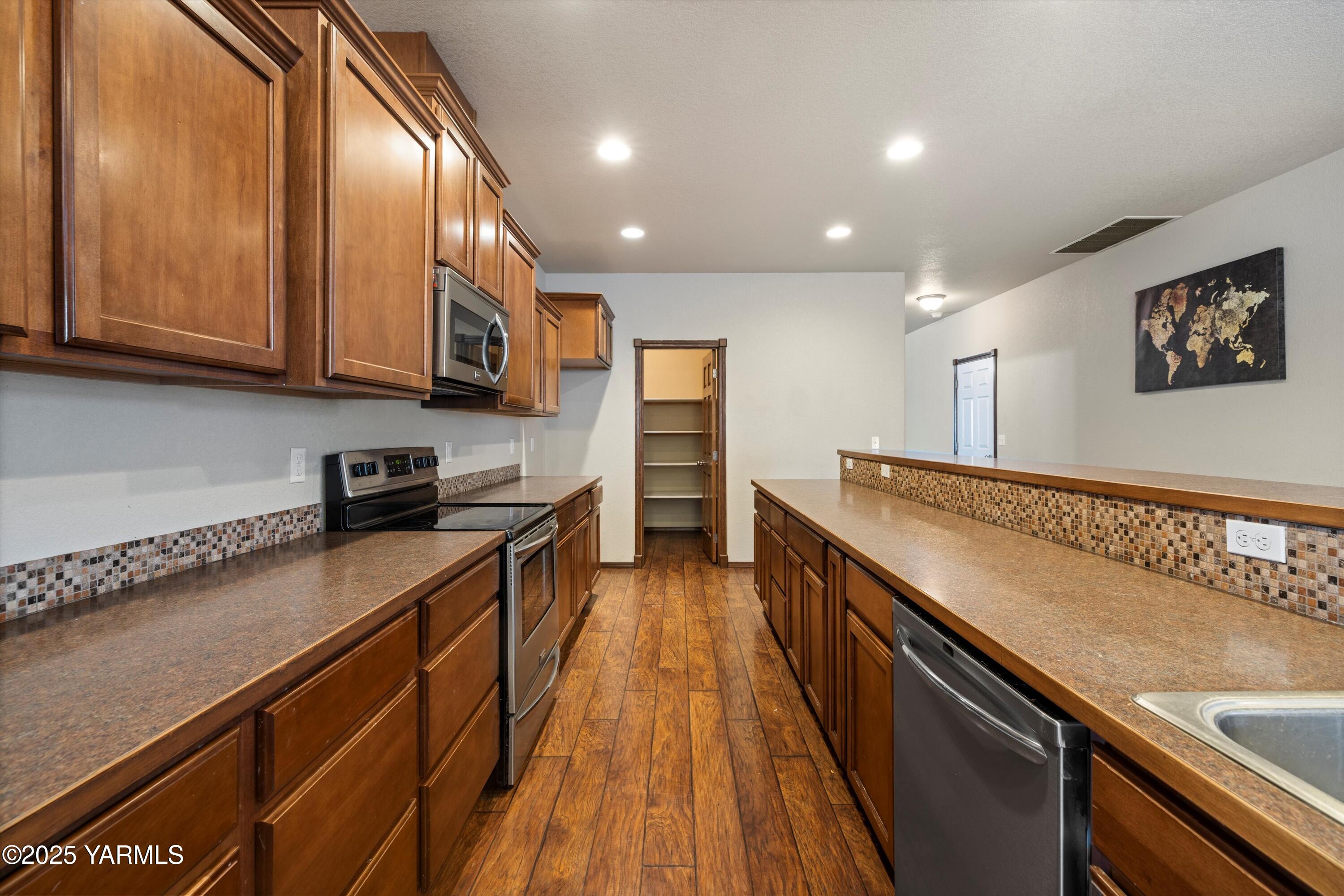 705 Terrace Dr