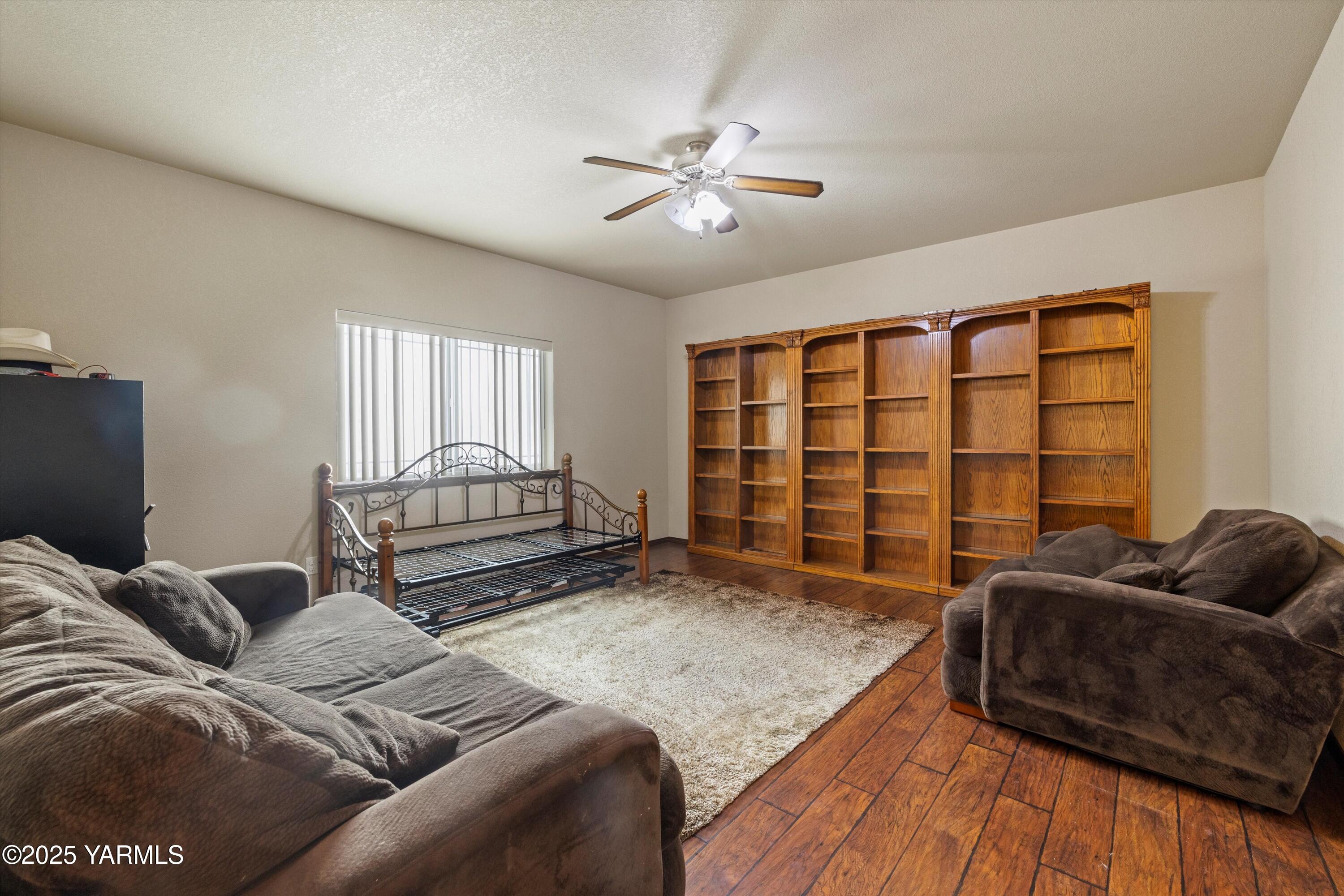 705 Terrace Dr