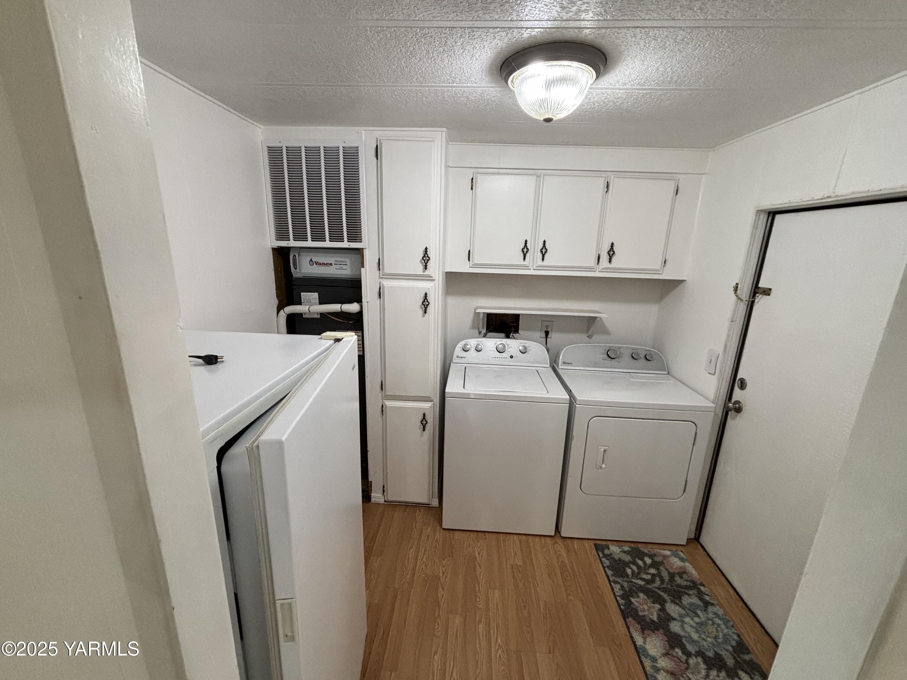 2205 Butterfield Rd Unit: 106