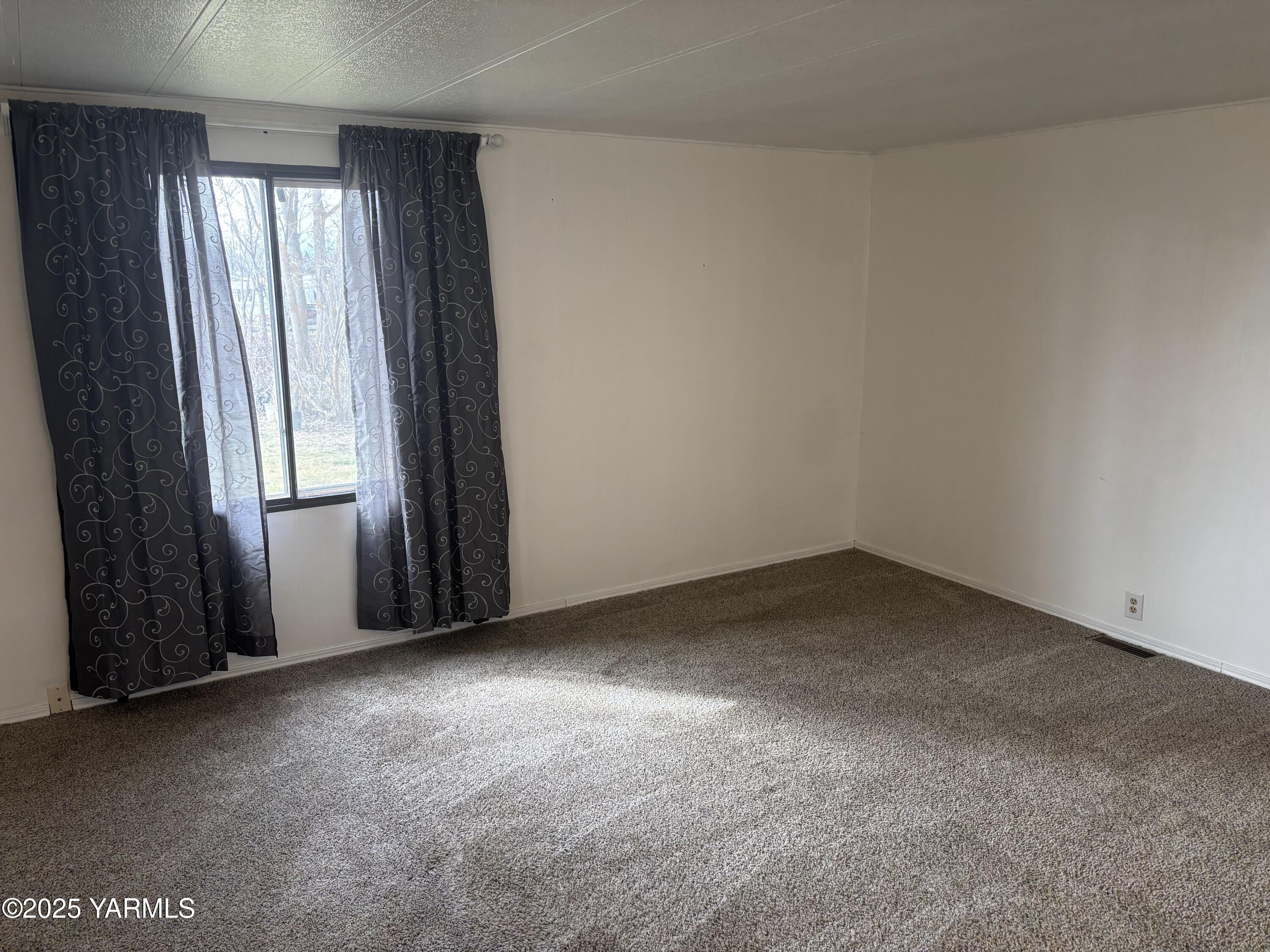 2205 Butterfield Rd Unit: 106