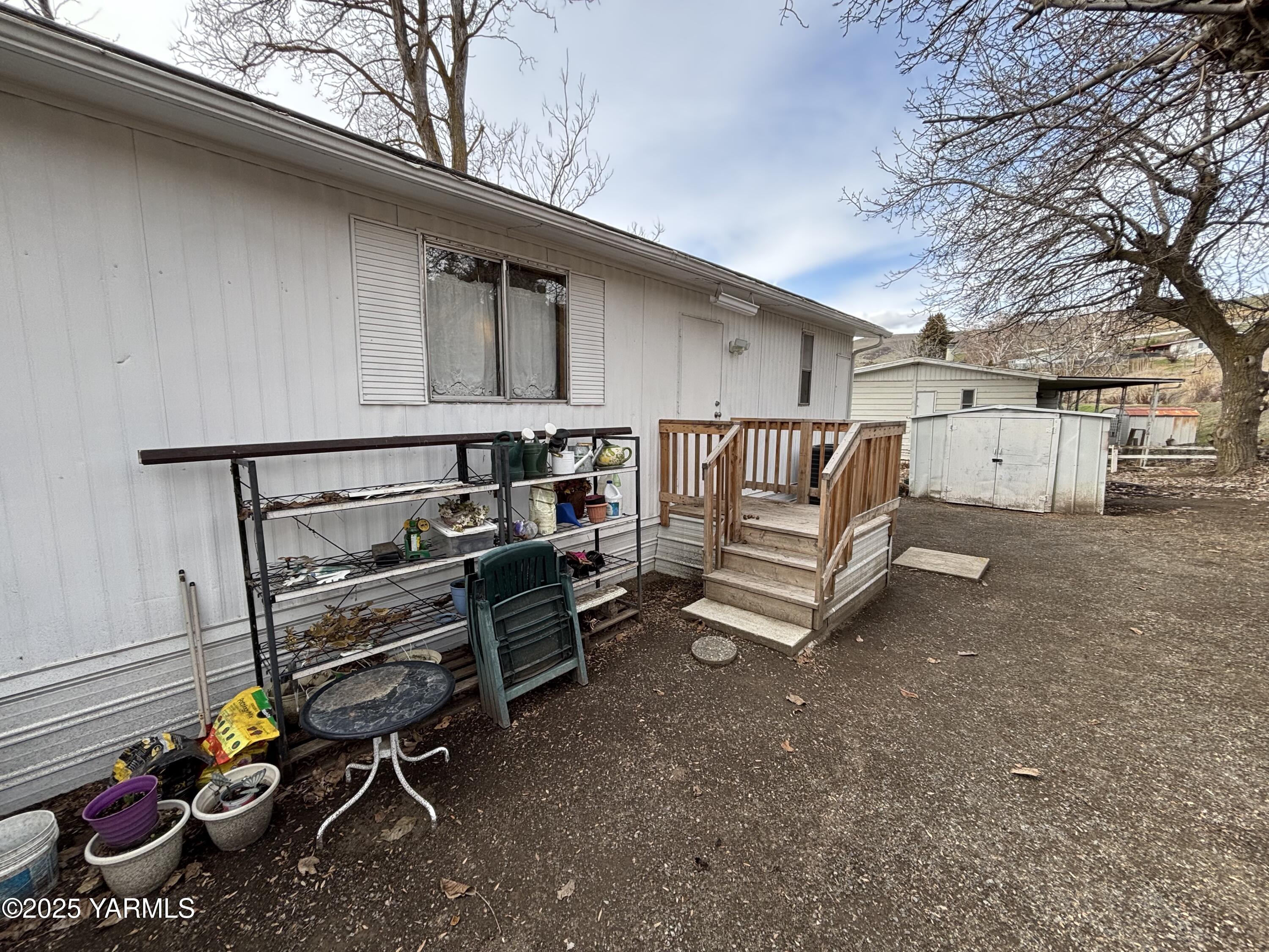 2205 Butterfield Rd Unit: 106