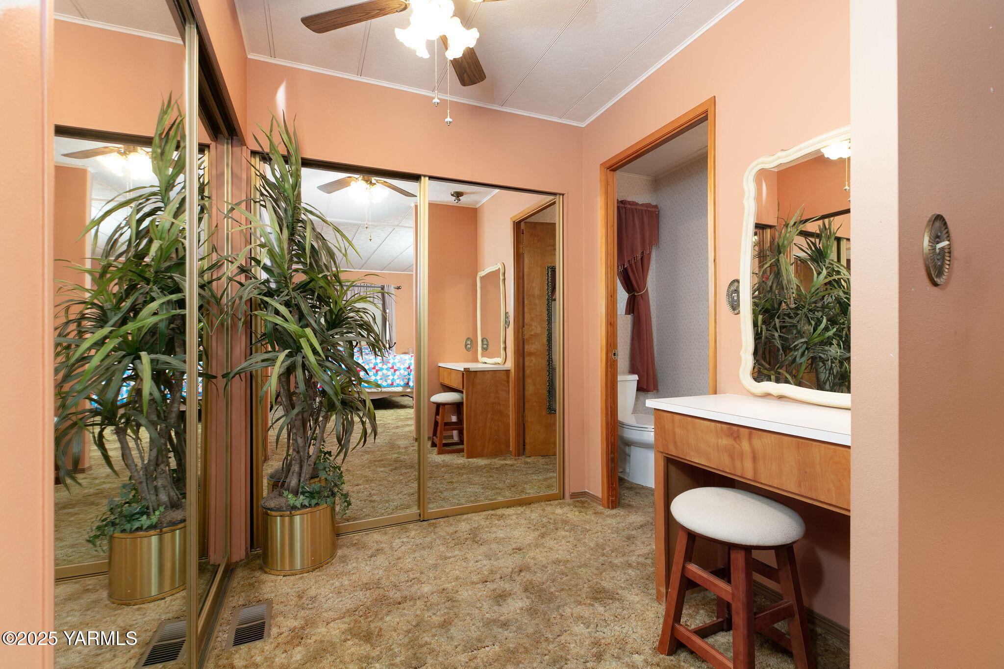 8301 Tieton Dr Unit: 18