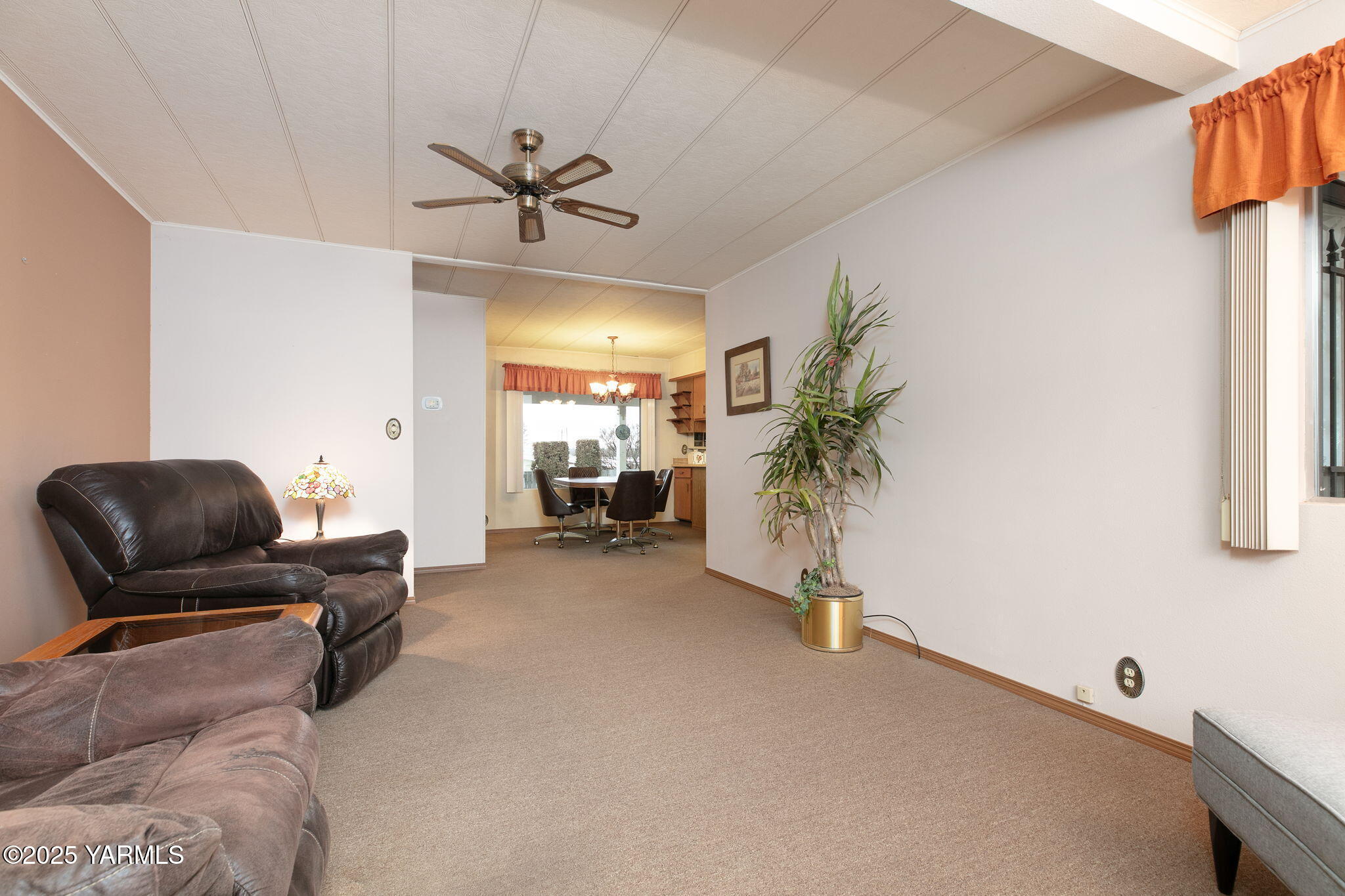 8301 Tieton Dr Unit: 18