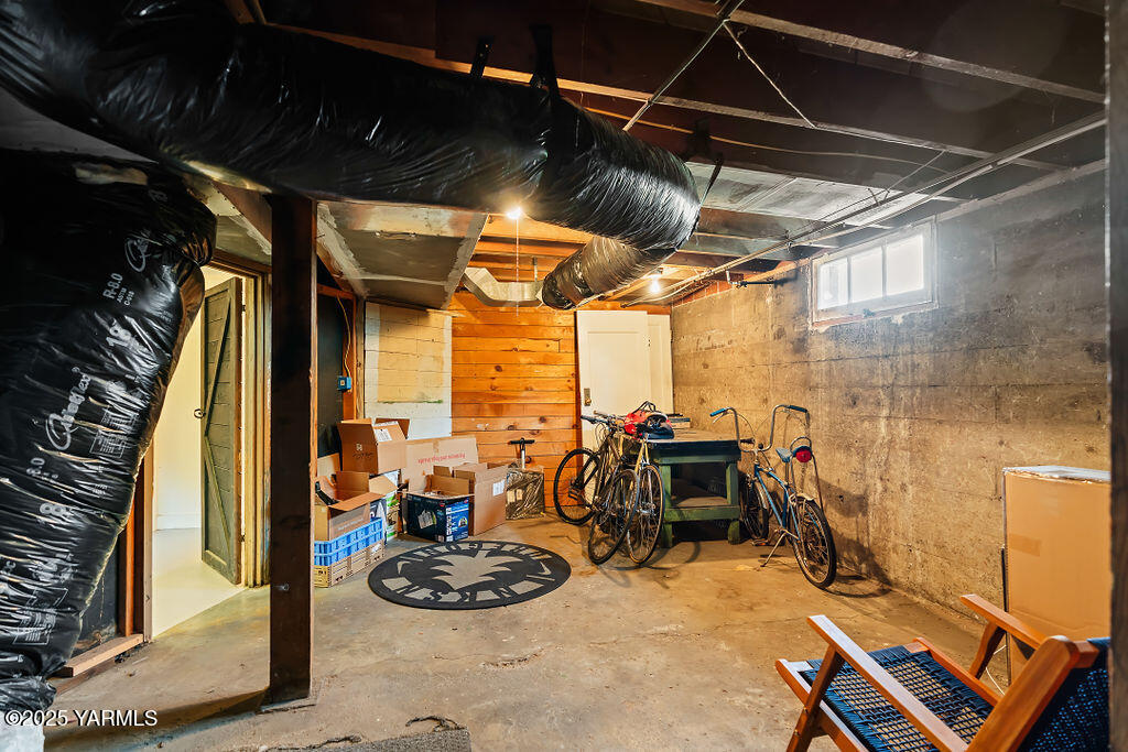 1708 Monroe Ave