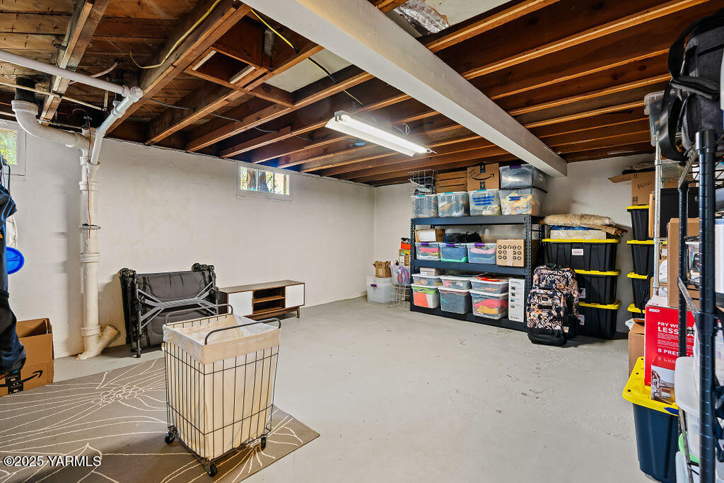 1708 Monroe Ave