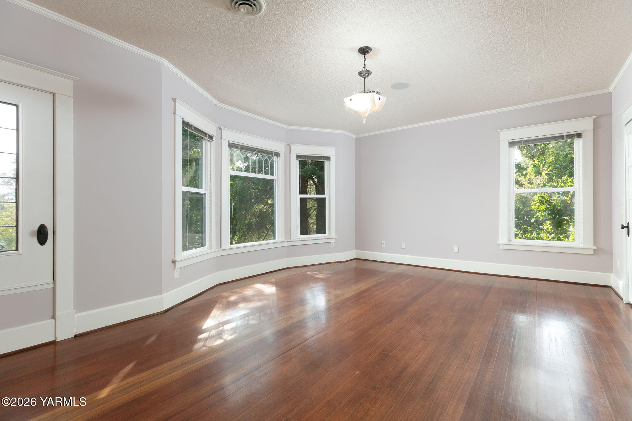 116 Park Ave