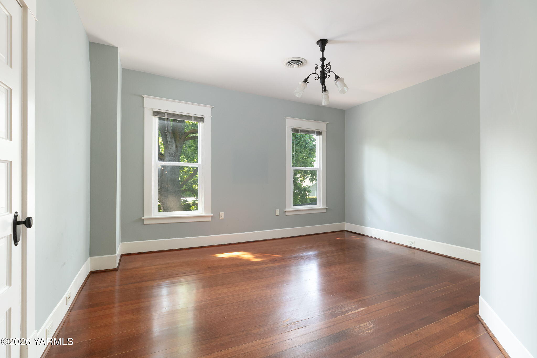 116 Park Ave