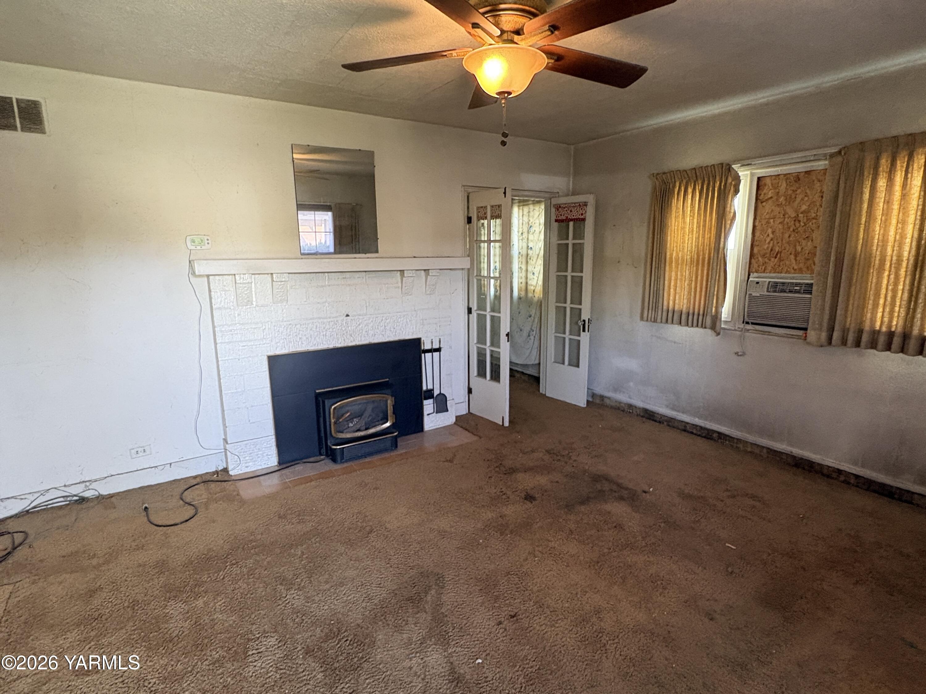 616 S 13th Ave