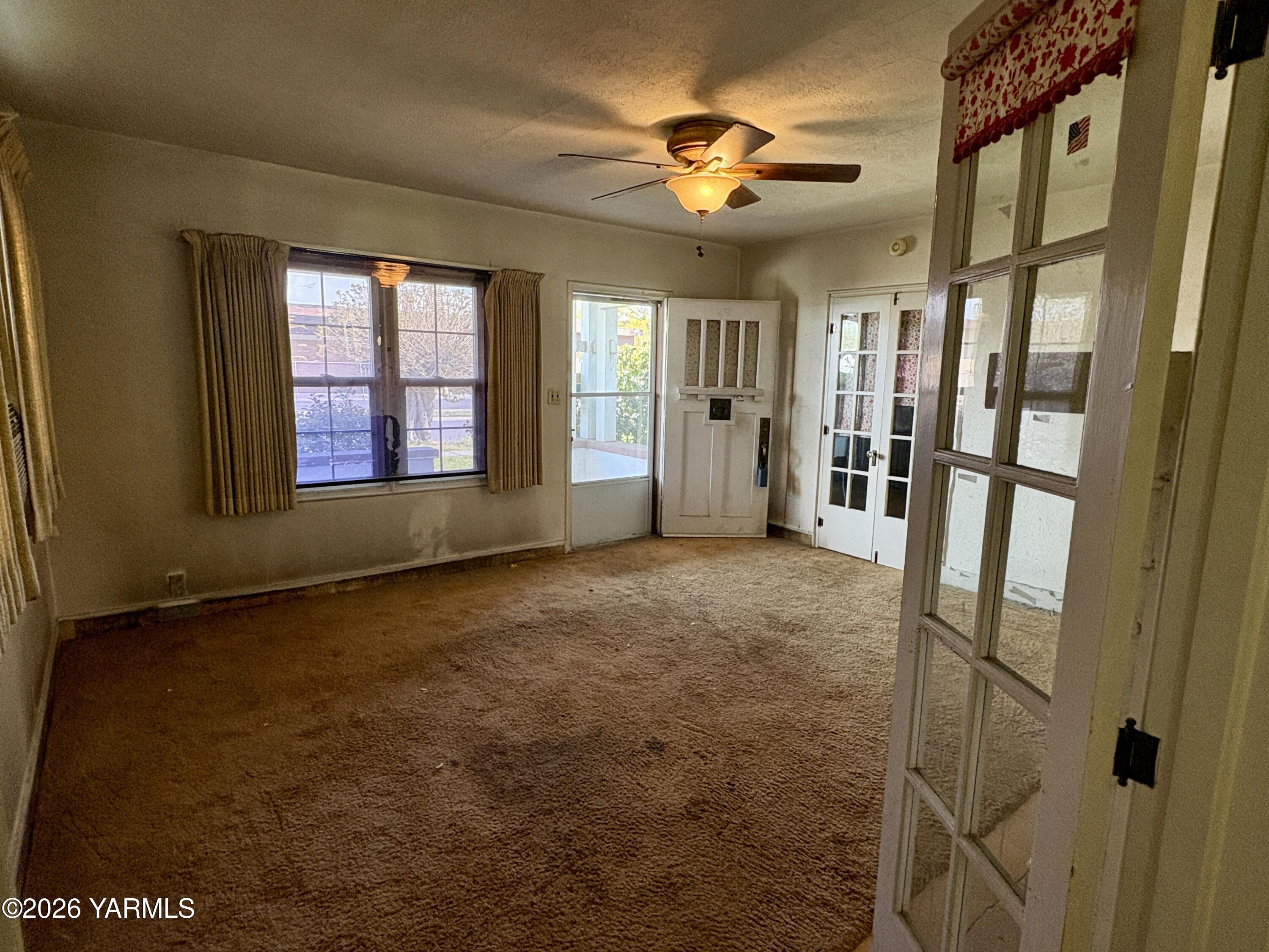 616 S 13th Ave