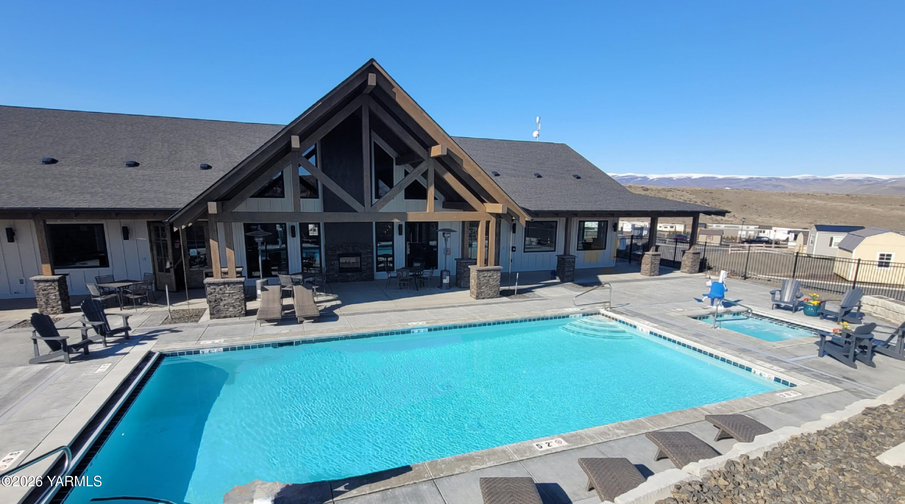 2945 Naches Wenas Rd Unit: 5