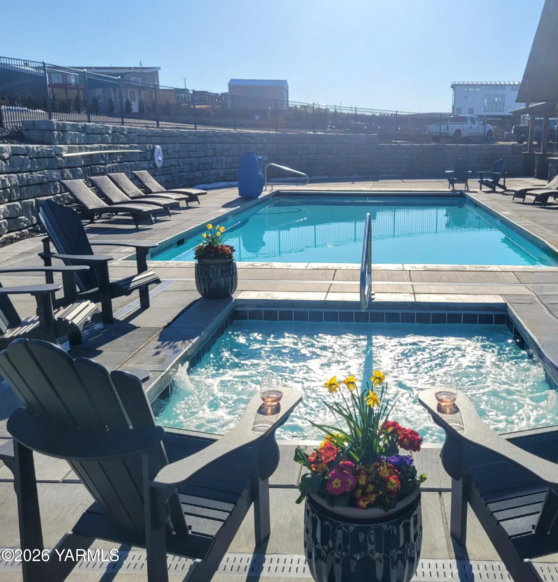 2945 Naches Wenas Rd Unit: 5