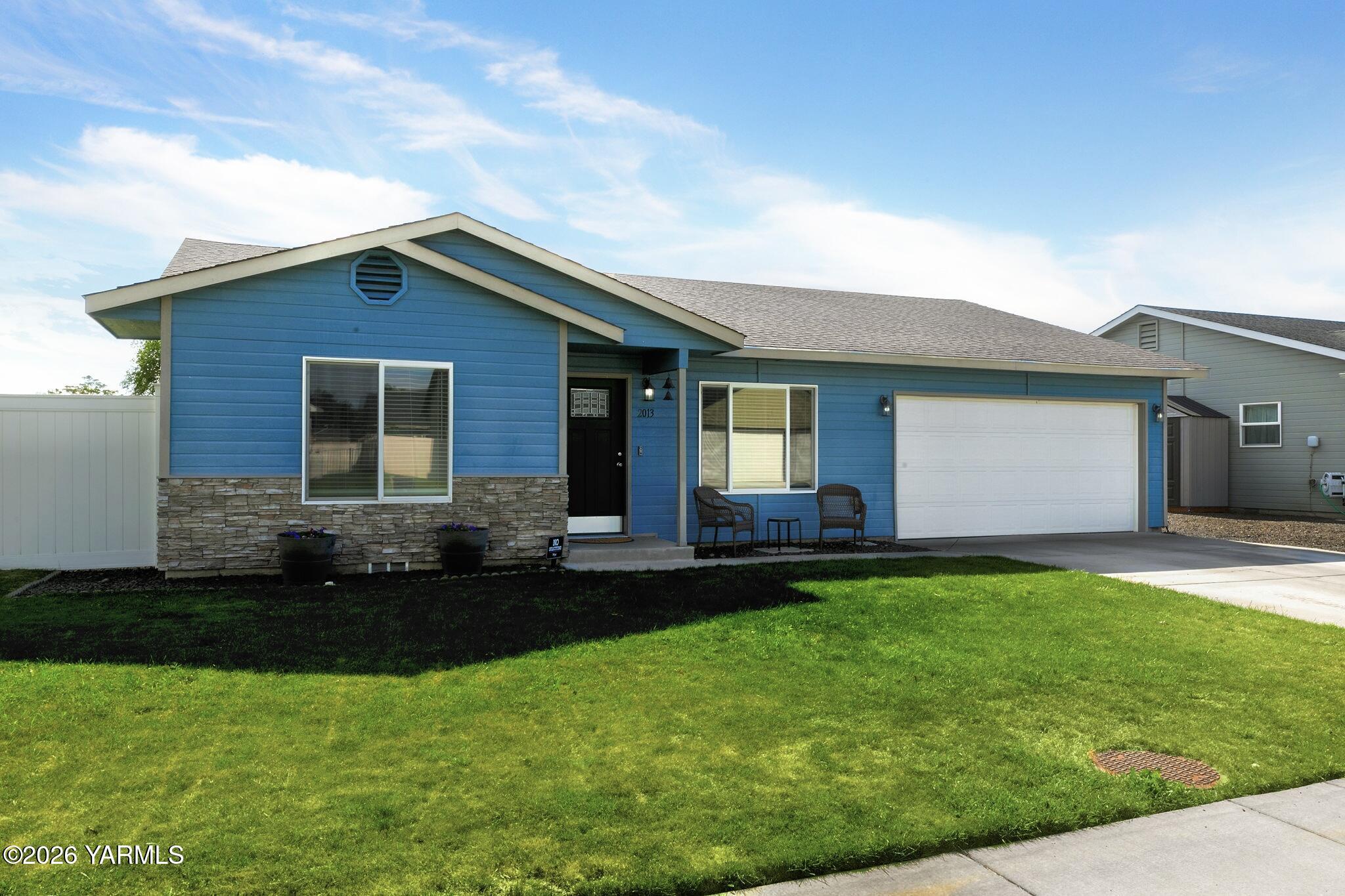 2013 S 54th Ave