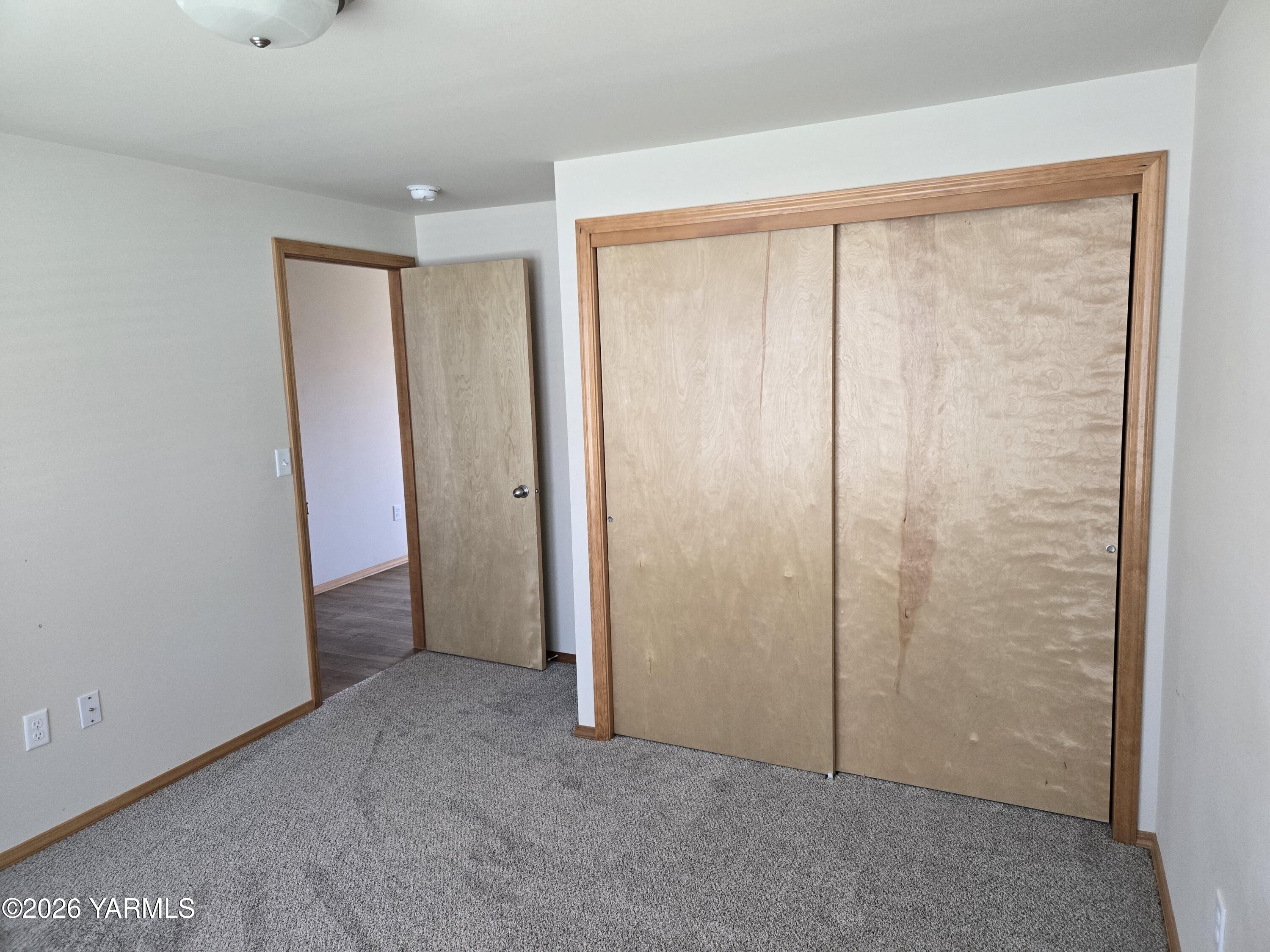 1609 W Naches Ave