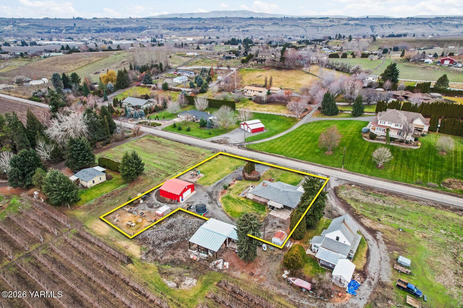 651 Pleasant Valley Rd