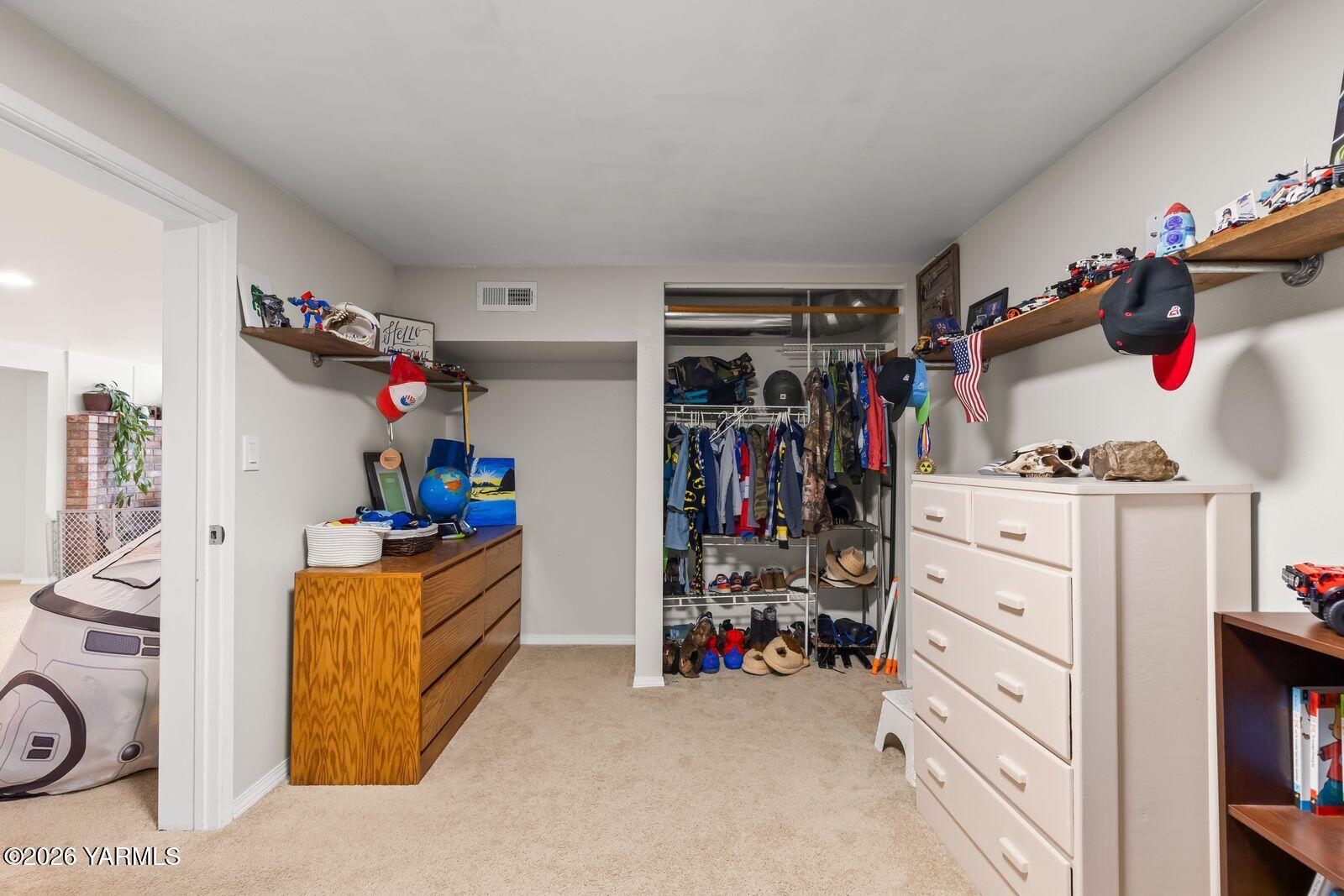 651 Pleasant Valley Rd