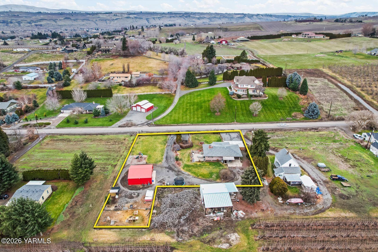 651 Pleasant Valley Rd