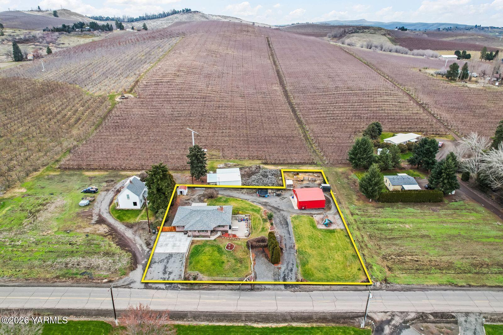 651 Pleasant Valley Rd
