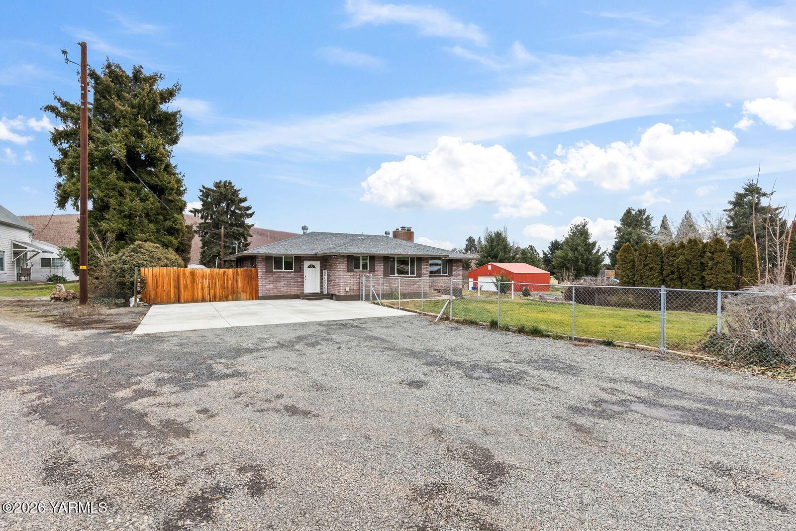 651 Pleasant Valley Rd