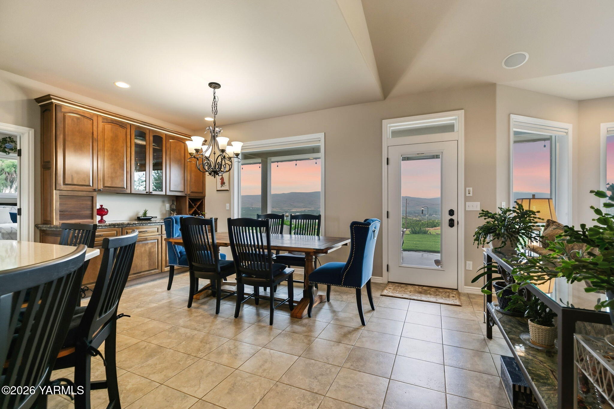 6360 Naches Heights Rd