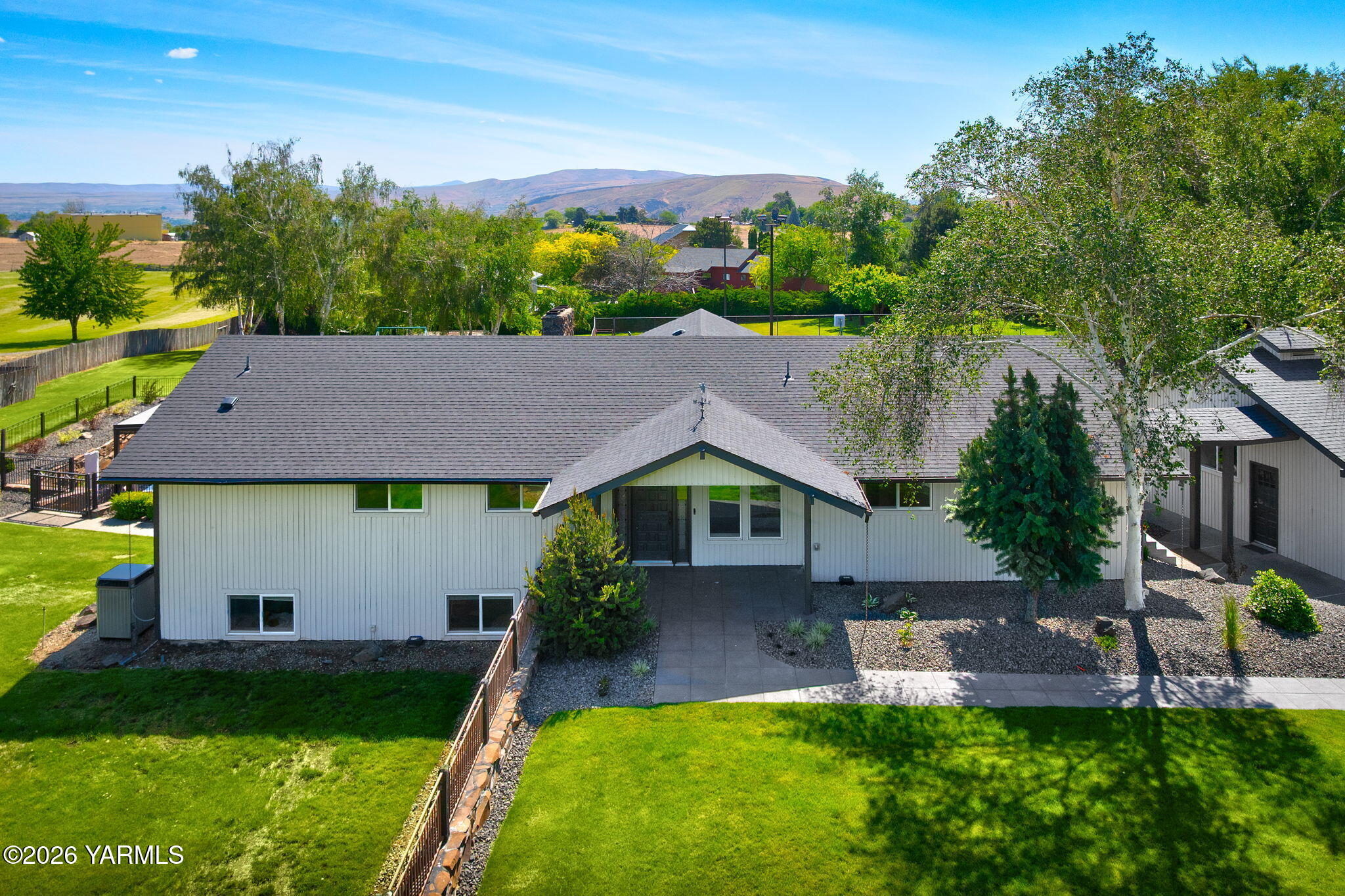1953 Crusher Canyon Rd