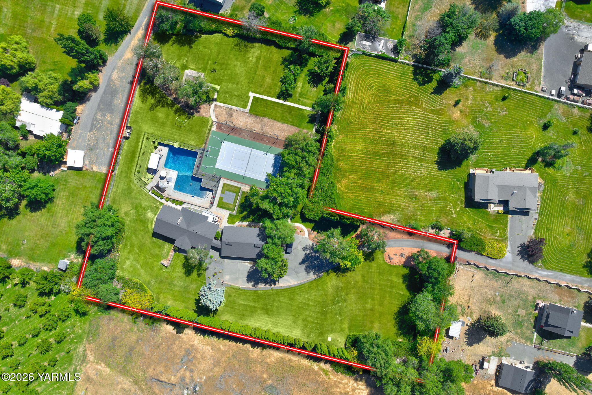 1953 Crusher Canyon Rd