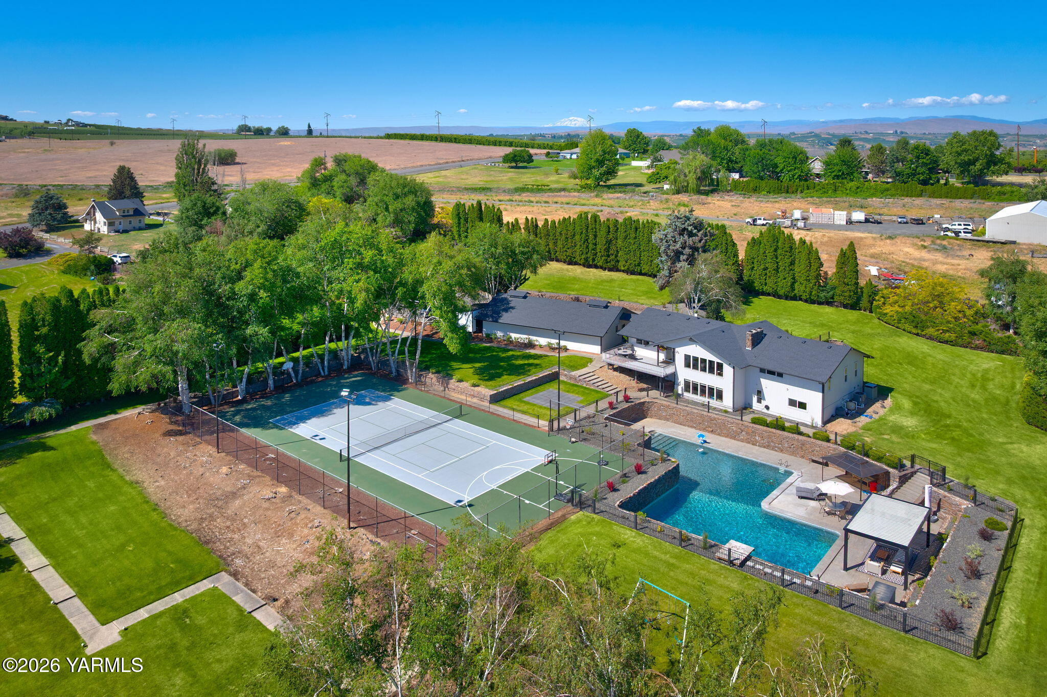 1953 Crusher Canyon Rd