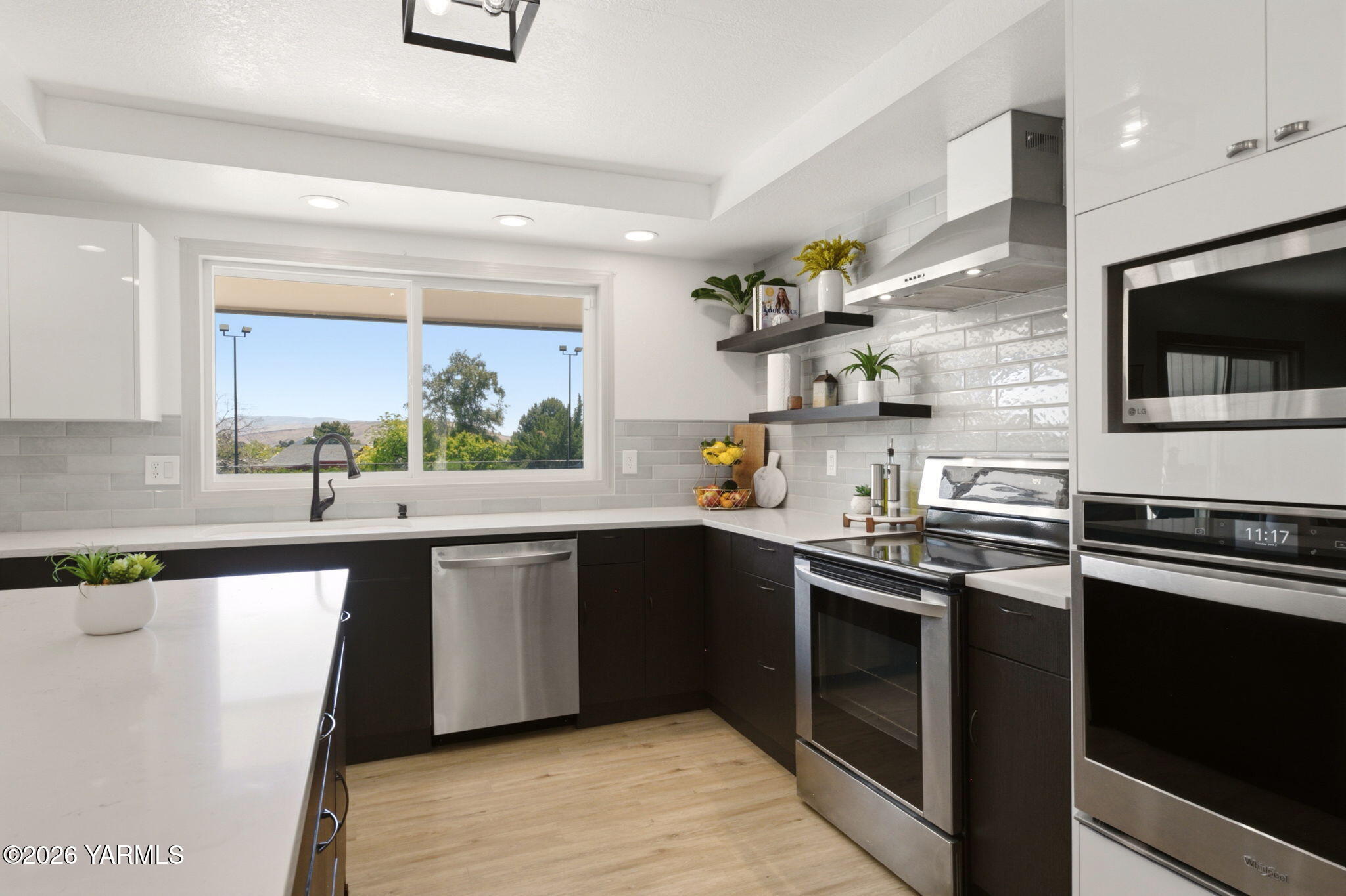 1953 Crusher Canyon Rd