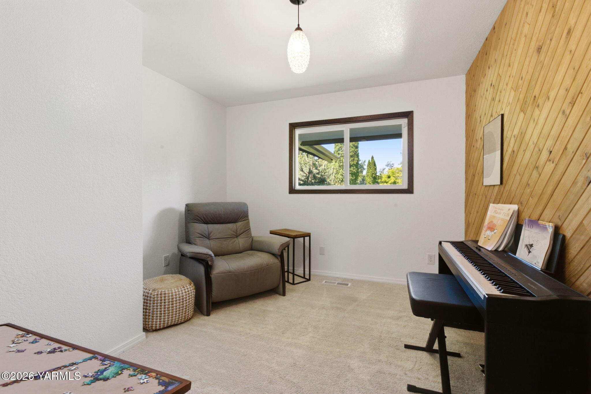 1953 Crusher Canyon Rd