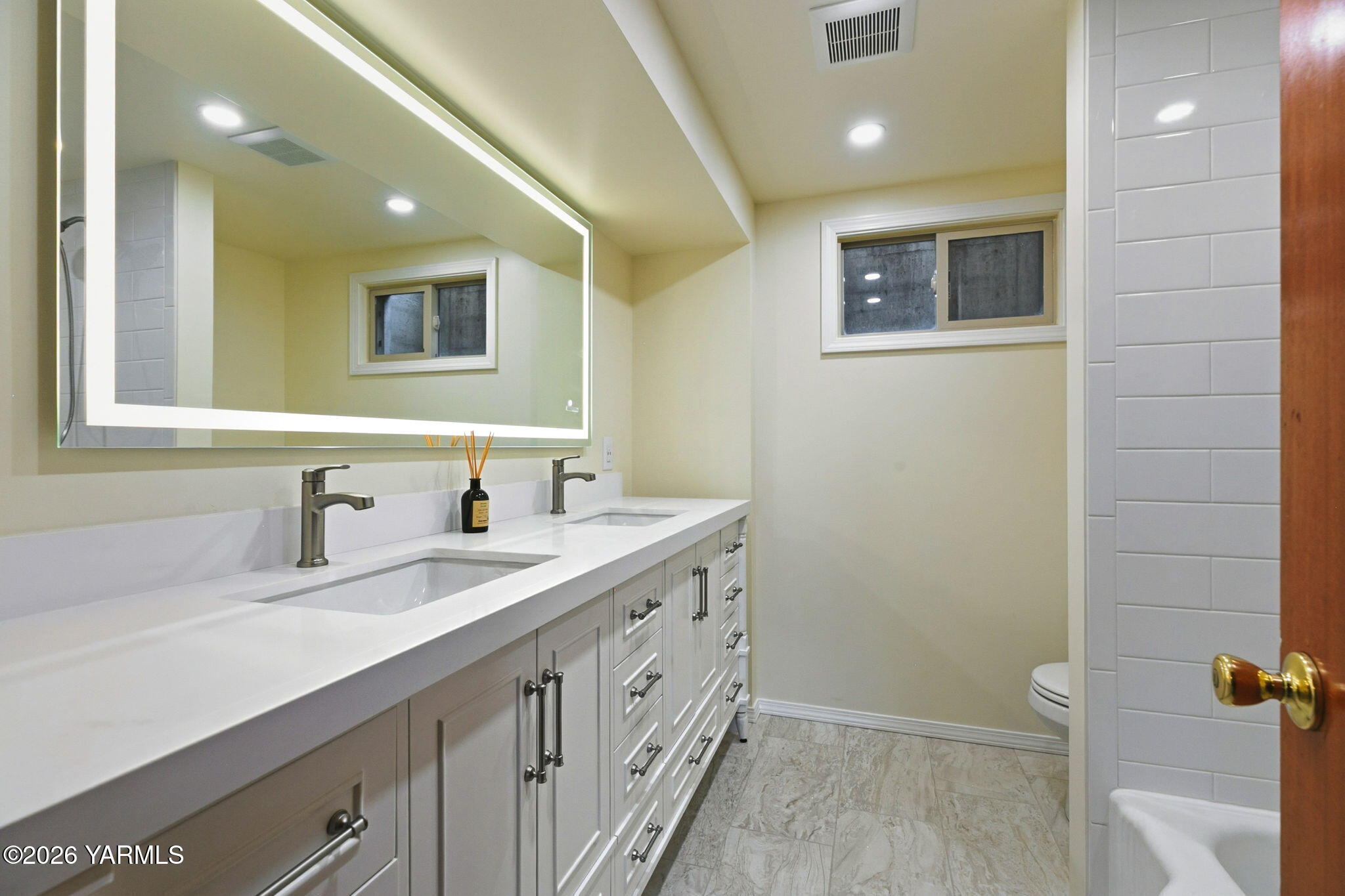 243 Collins Rd