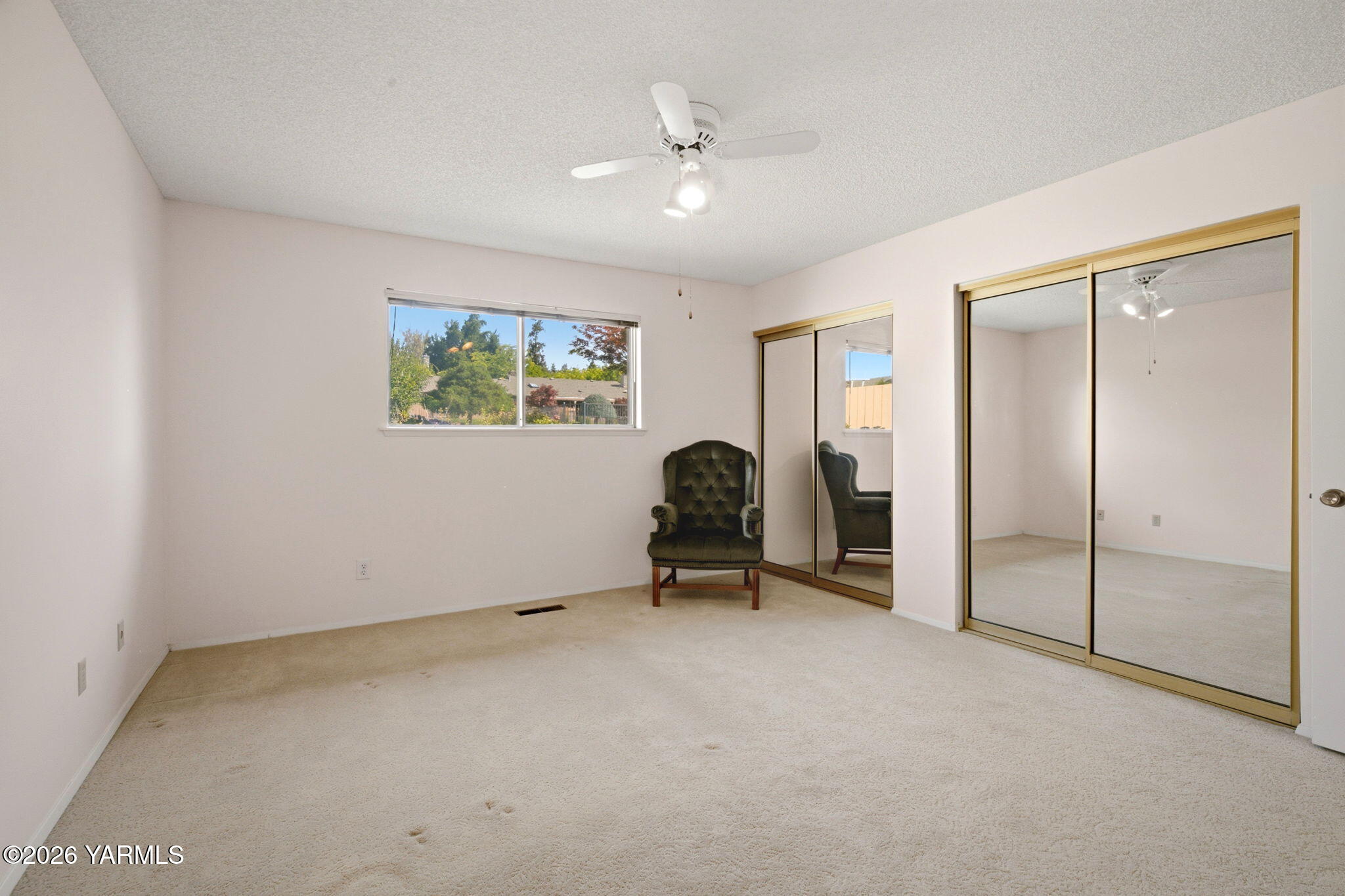 5910 W Lincoln Ave Unit: 10