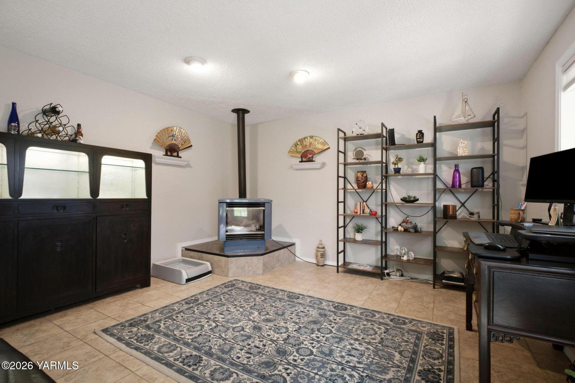 1607 Valley West Ave