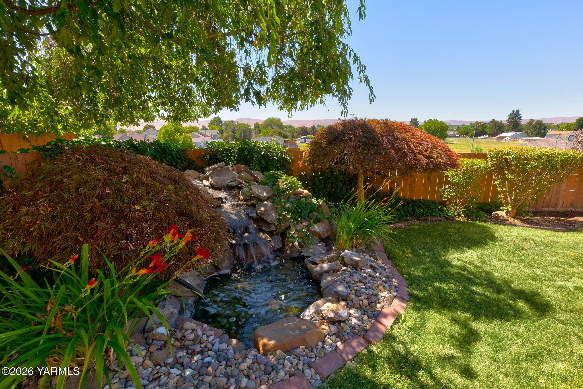 7508 Meadow Ln