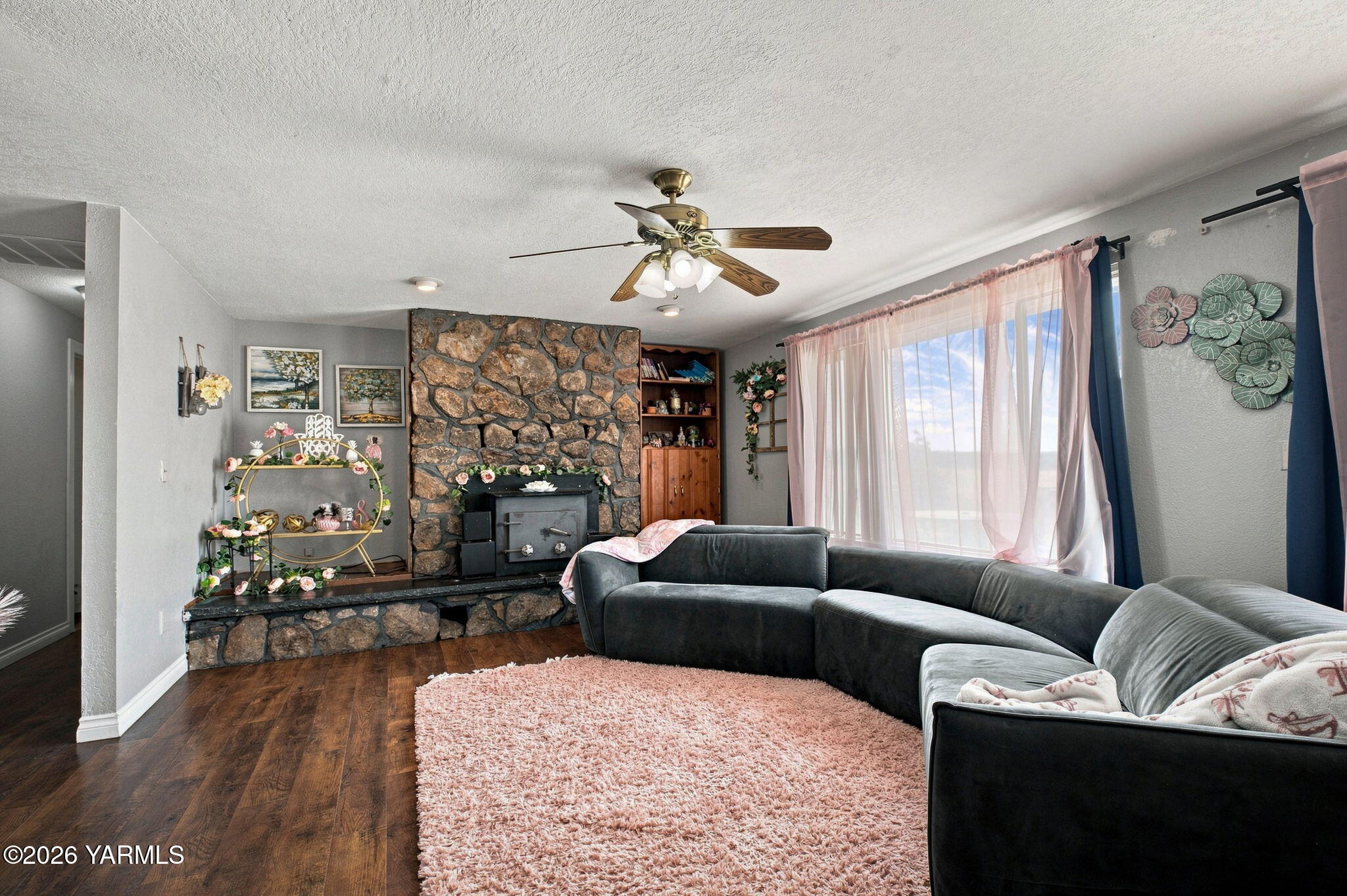 660 Rodman Rd