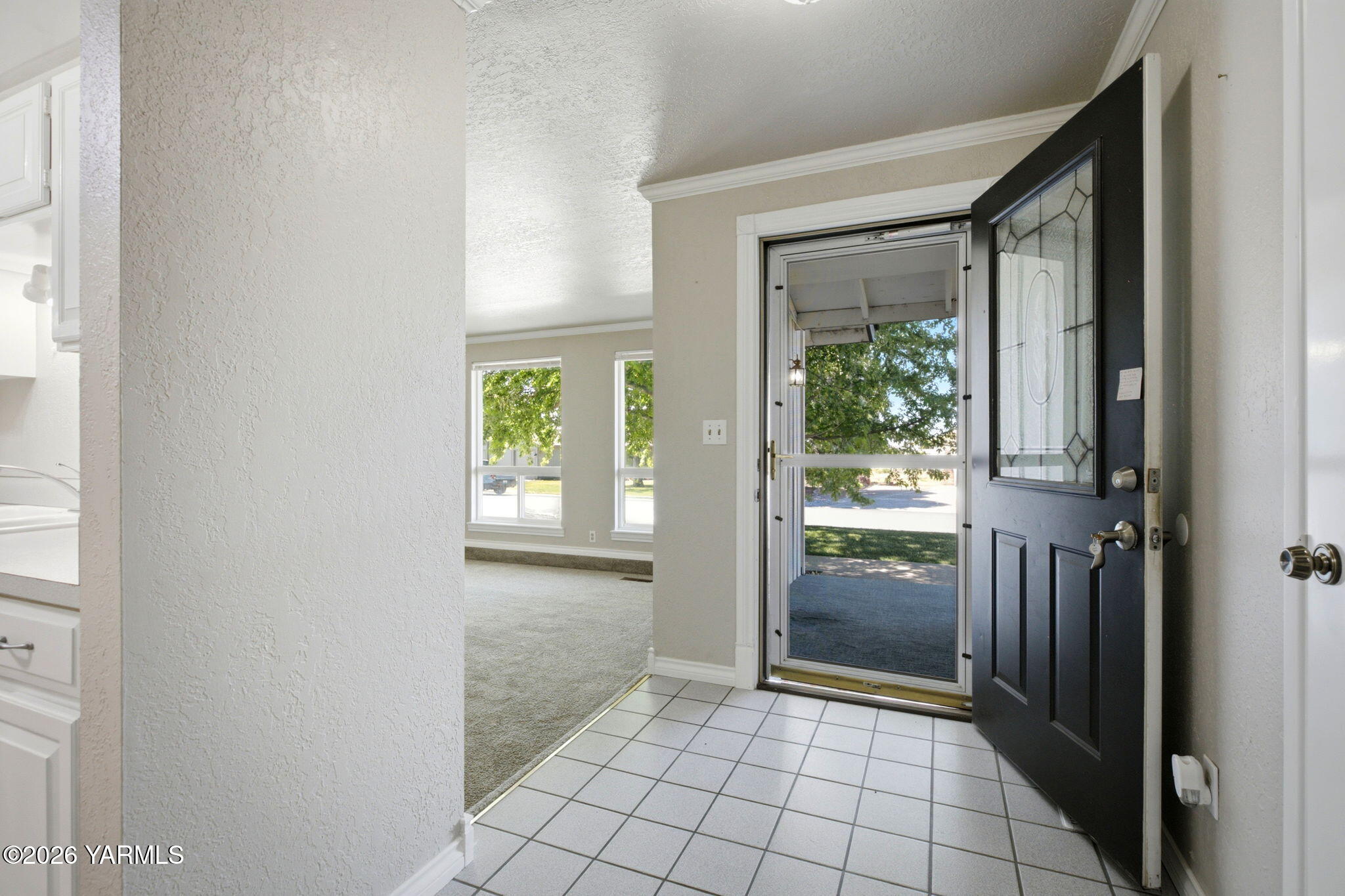 5303 N Sky Vista Ave