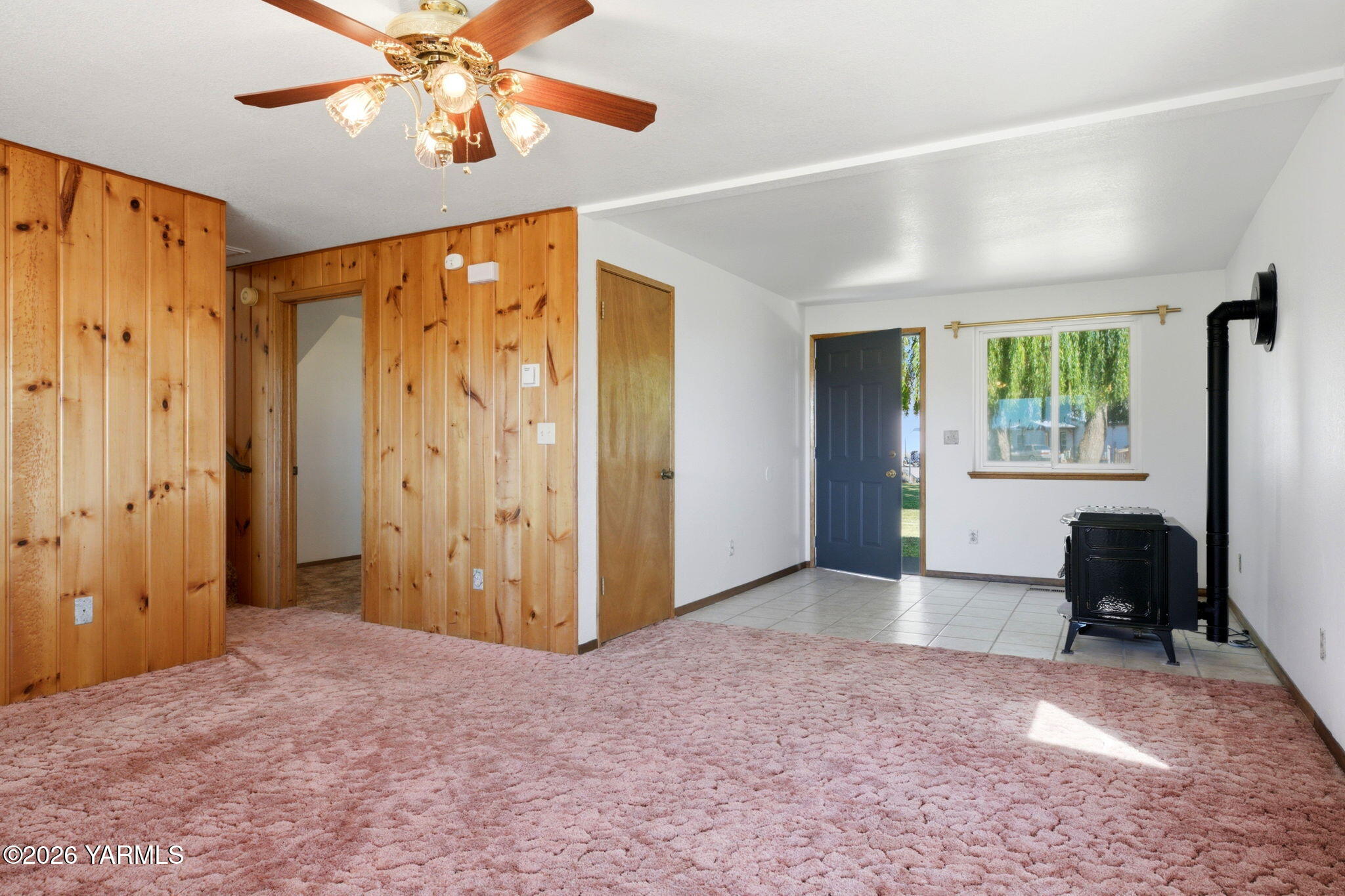 92 Keystone Ln